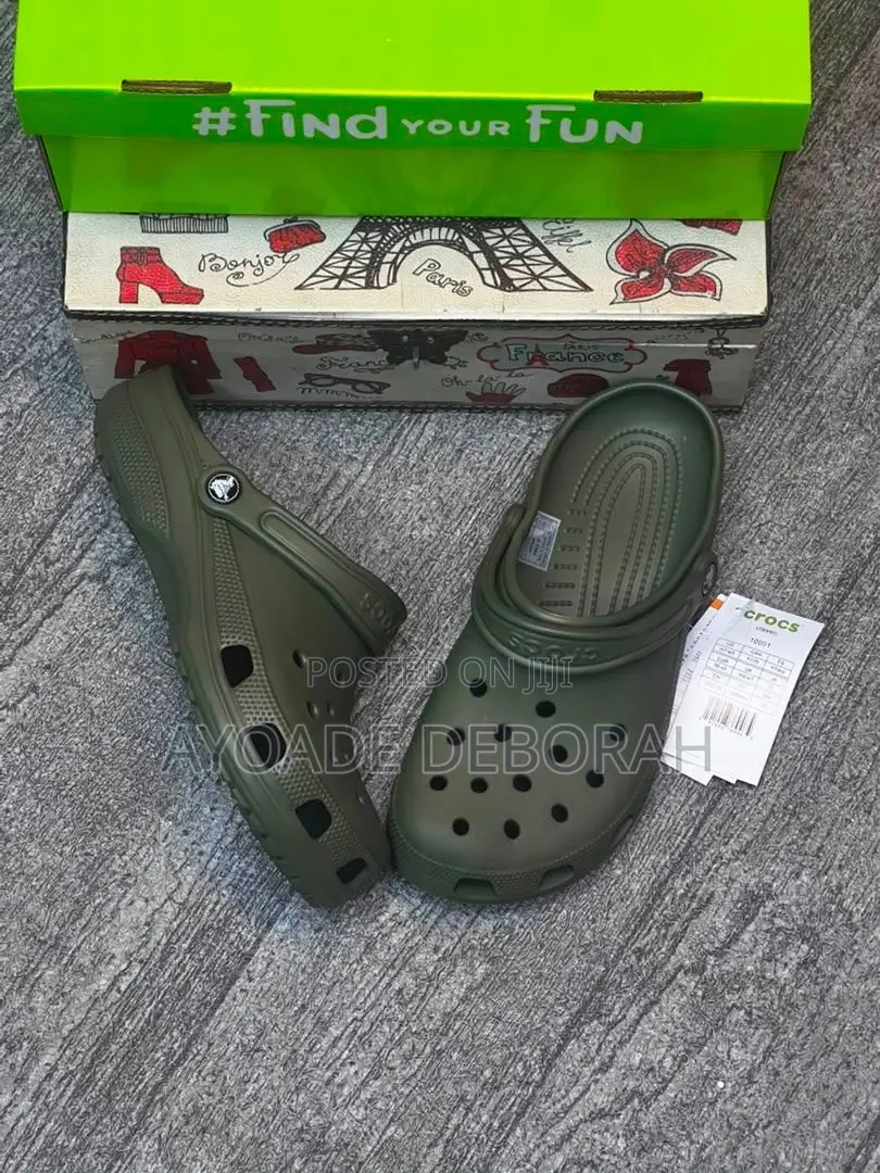 Crocs Classic Clog