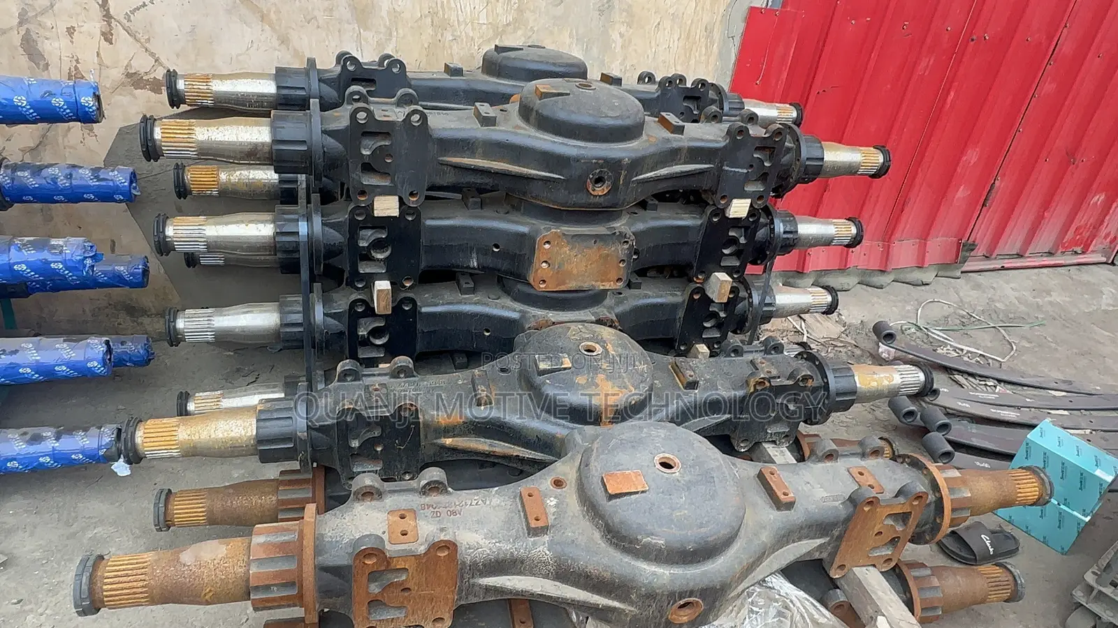 HOWO and SHACMAN Axle