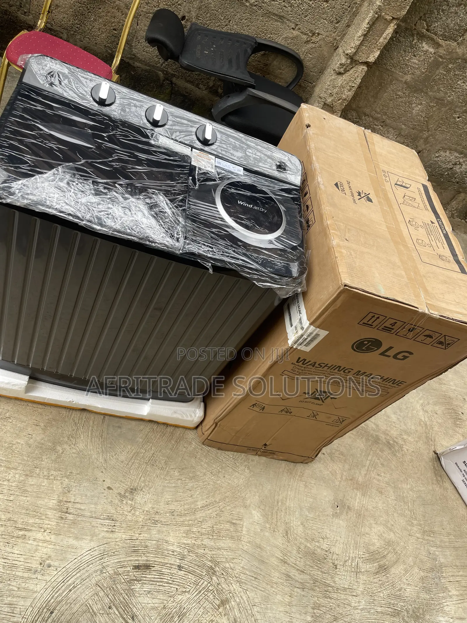 LG 8kg Twin Tub Washer Built for Big Loads