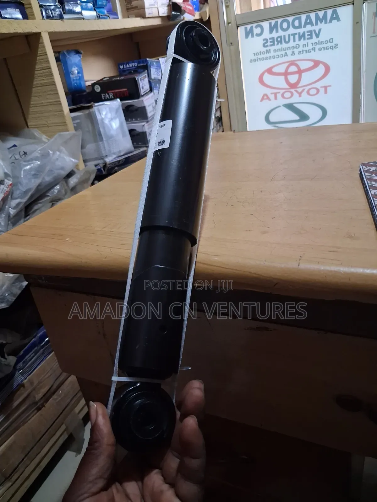 Original Back Shock Lexus RX350