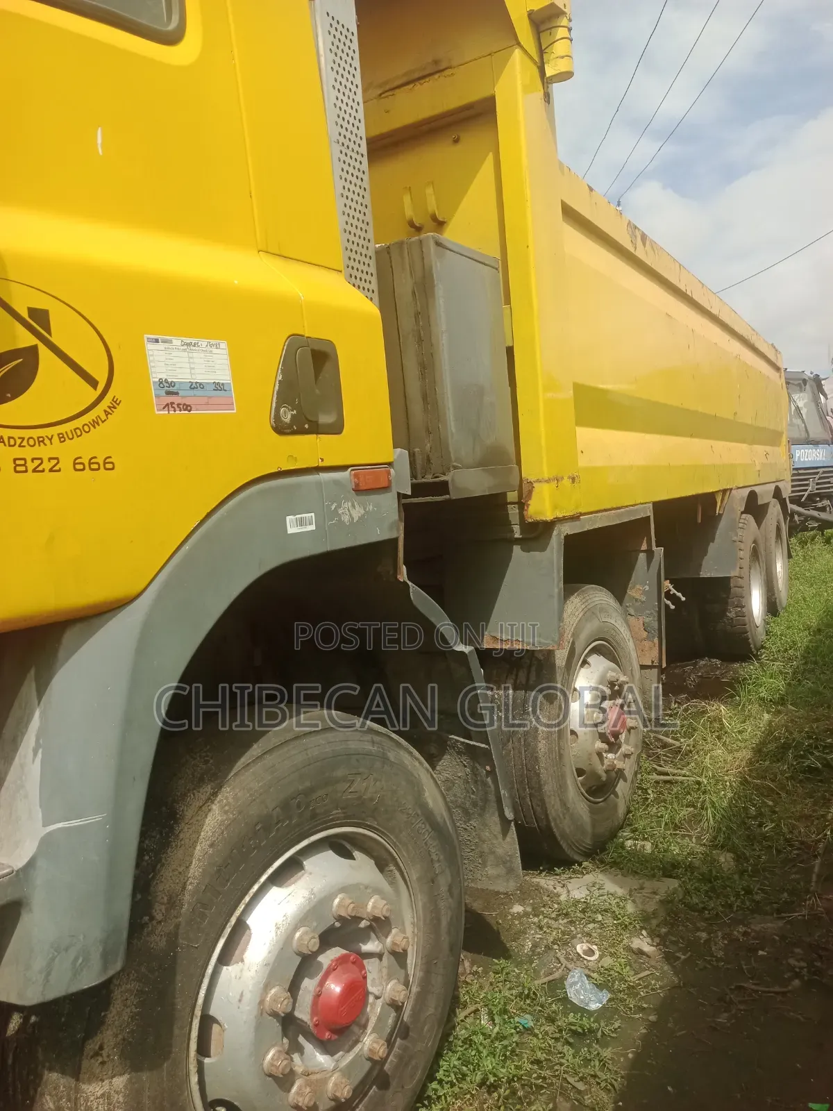 DAF 85 Tipper Truck With 12 Tyres (Foreign Used)