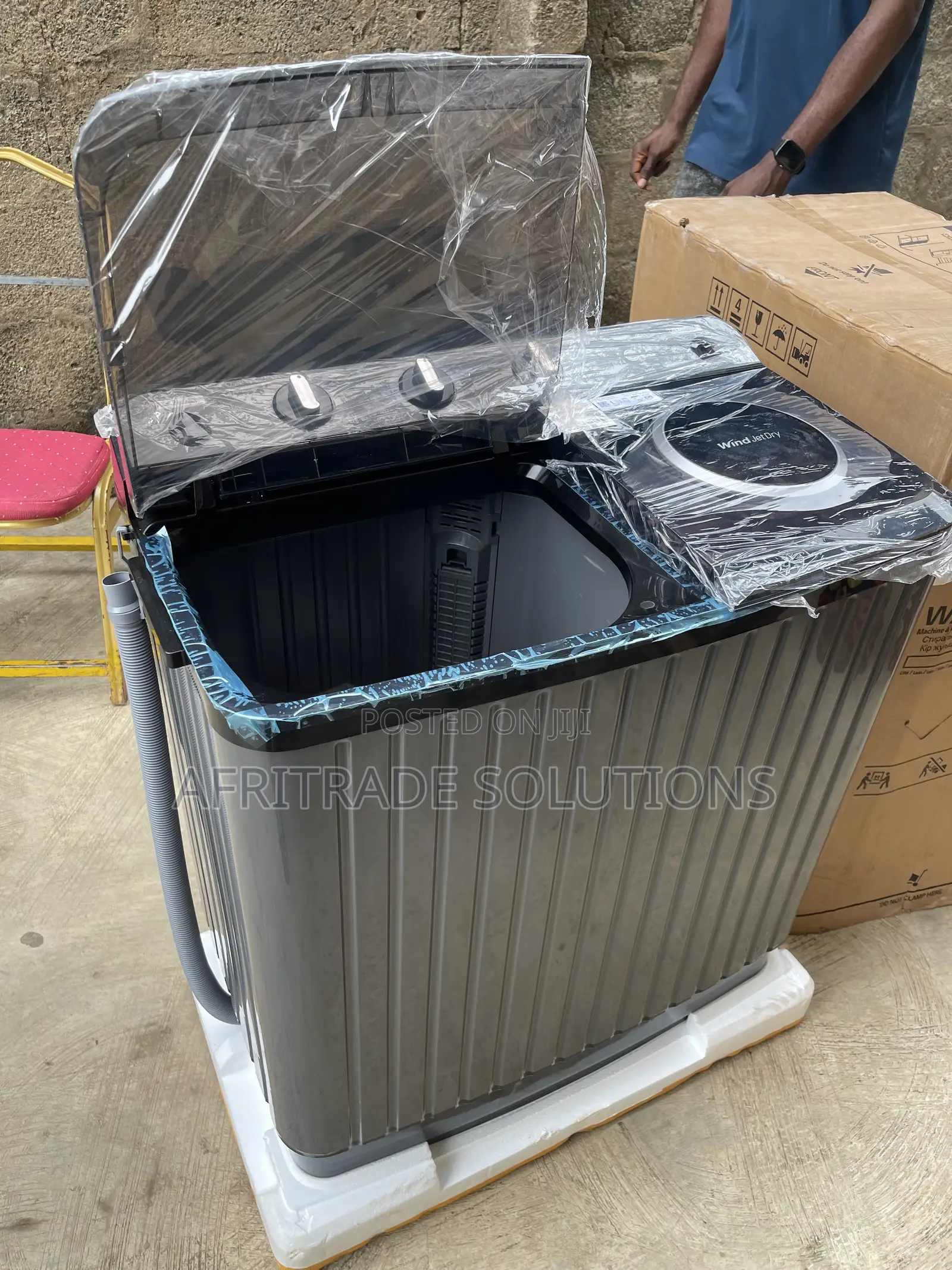 LG 8kg Family-Size Manual Washing Machine