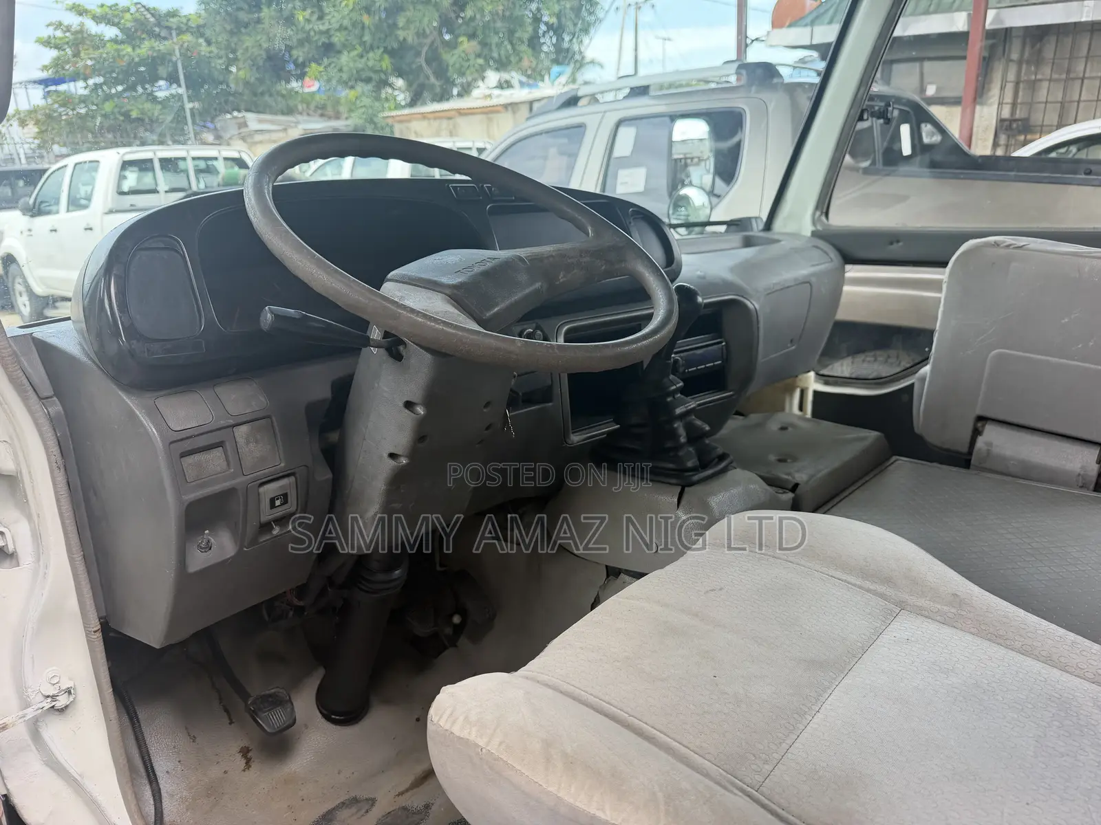 Toyota Coaster 2007 White