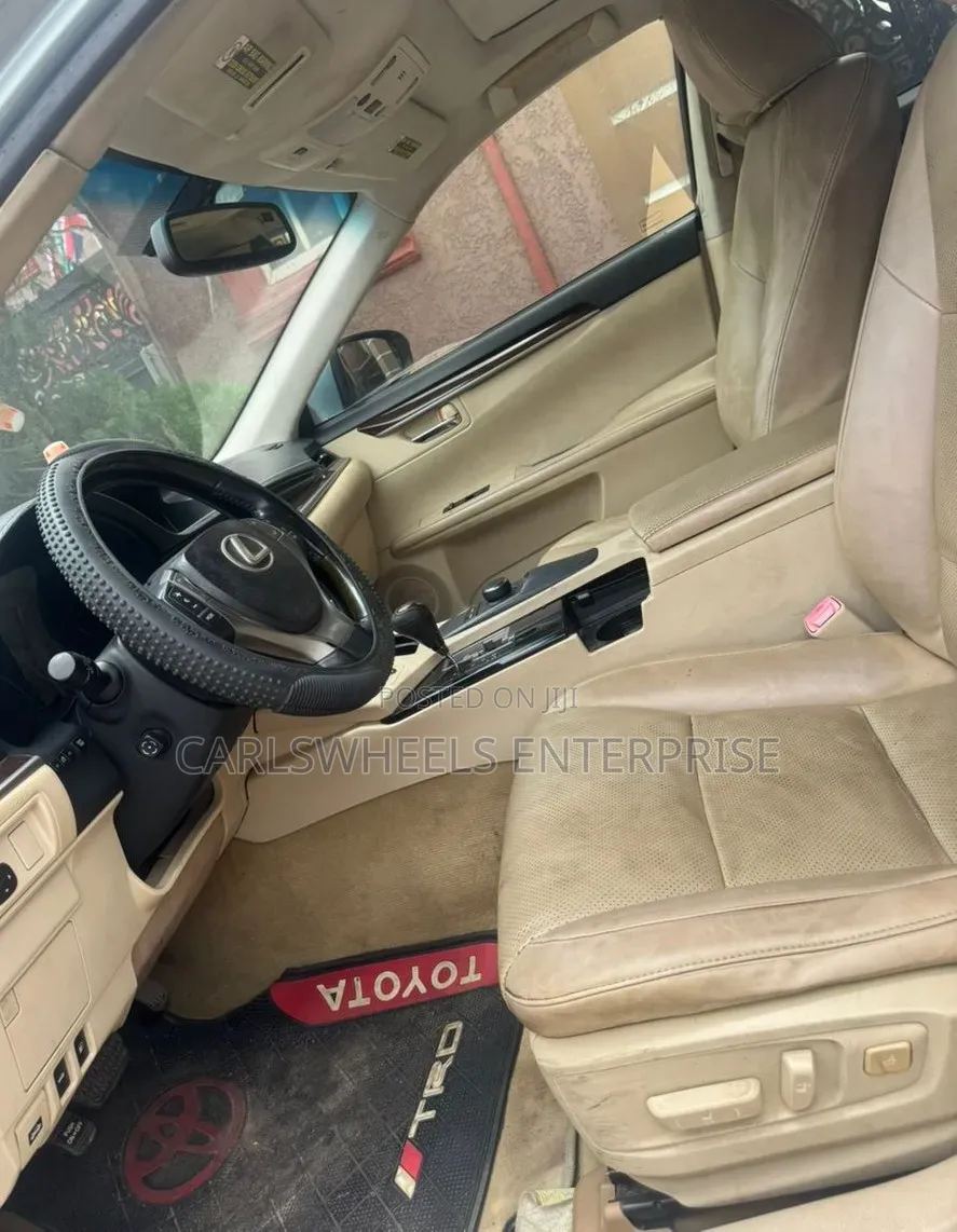 Lexus ES 2014 Blue