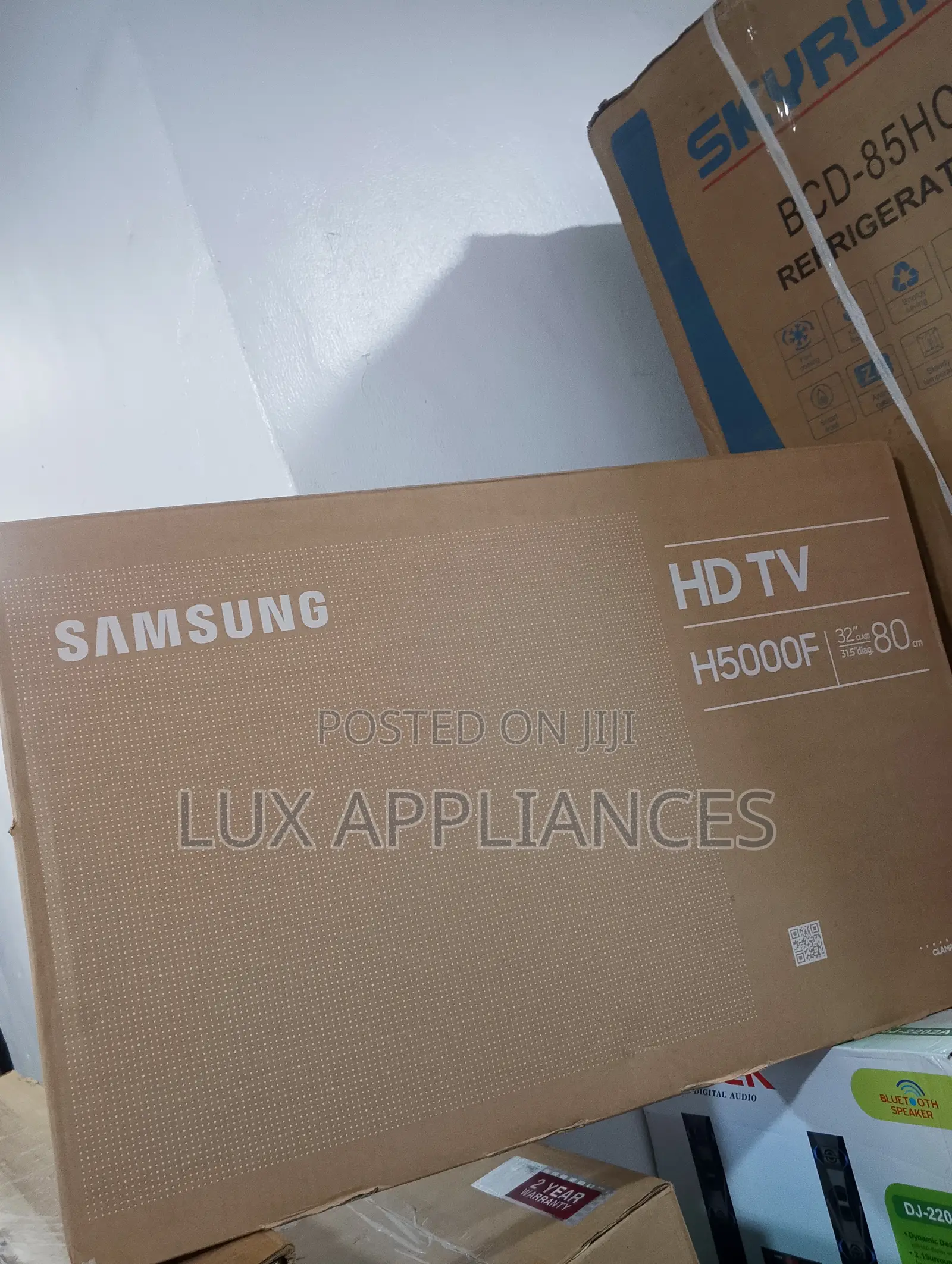 Samsung 32” LED HD Smart TV H5000F Model