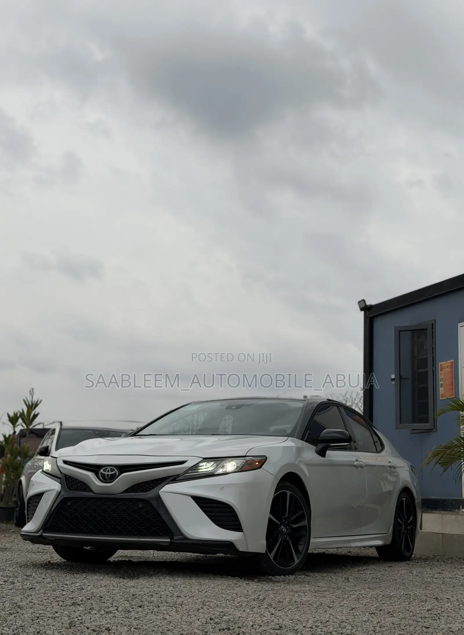Toyota Camry XSE (2.5L 4cyl 8A) 2019 White