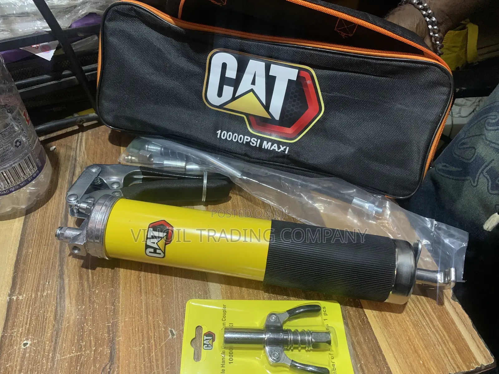 Cat 10000 Psi Maxi Manual Grease Gun Kit