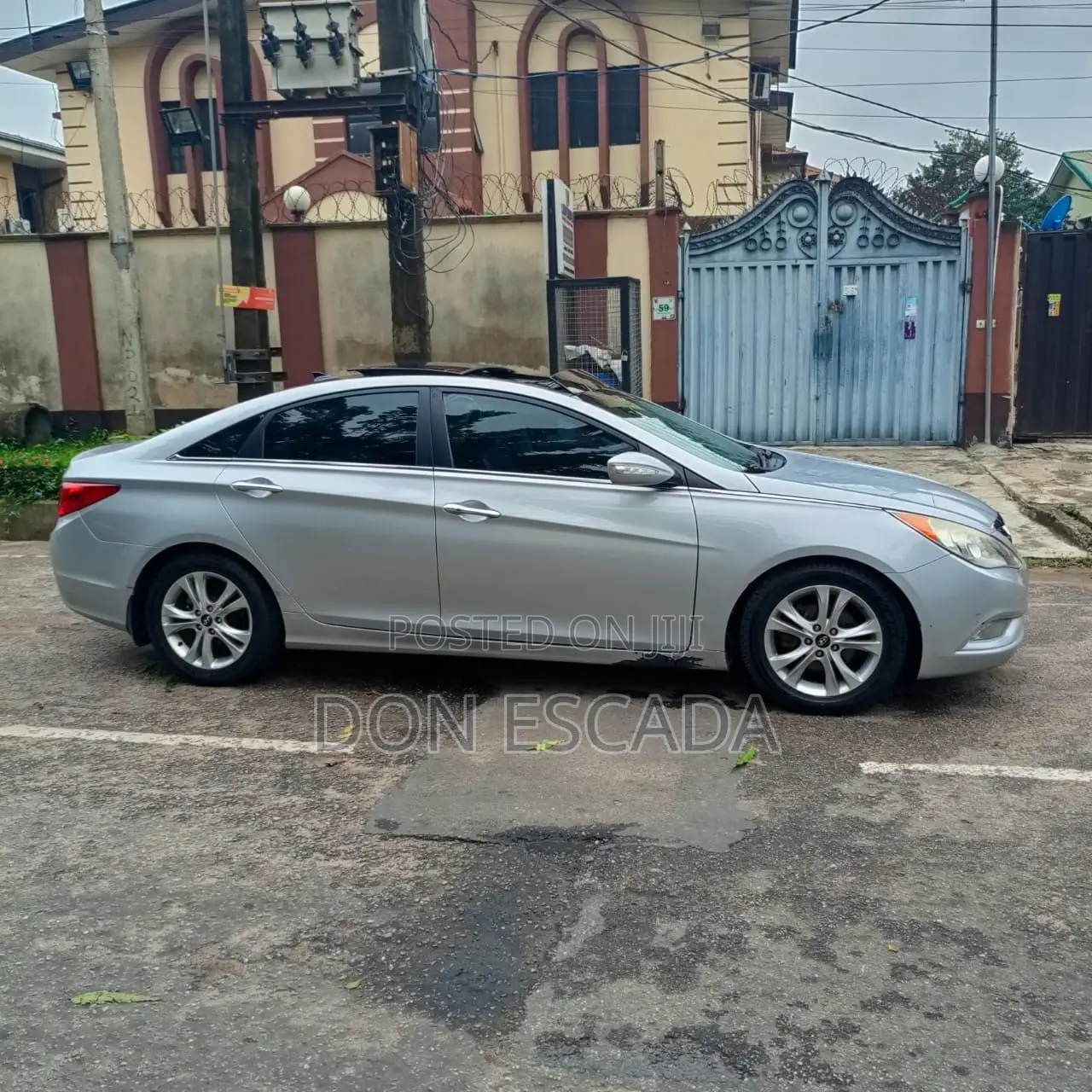 Hyundai Sonata 2011 Silver