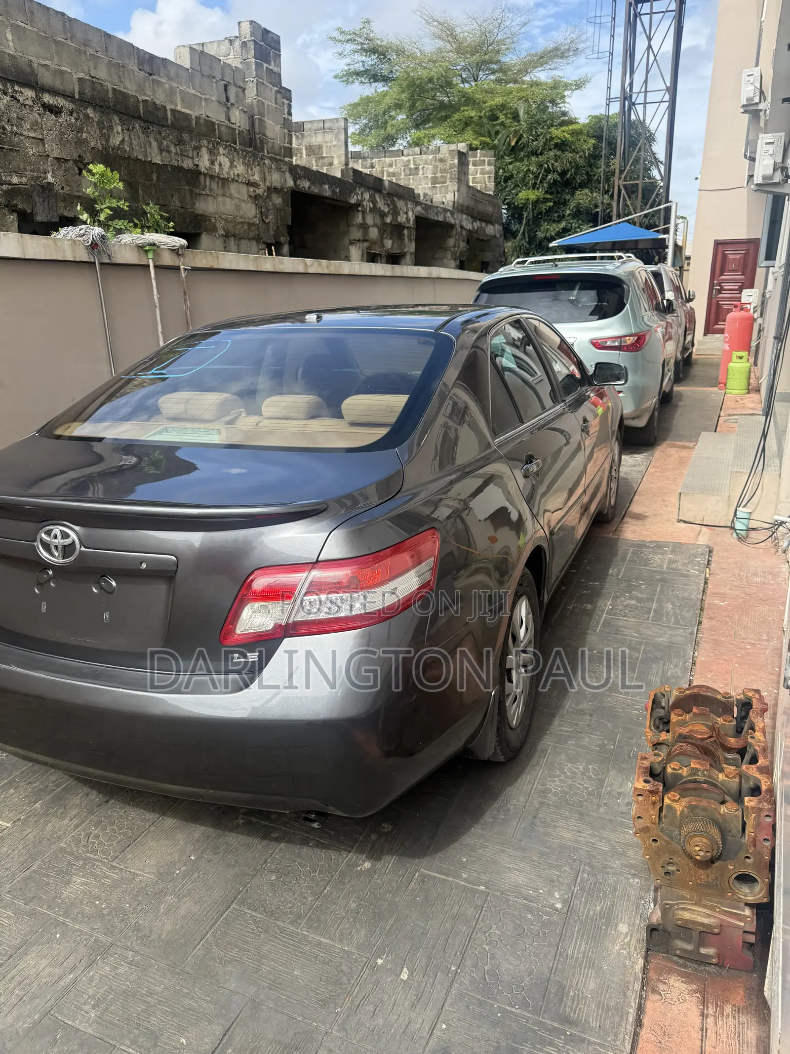 Toyota Camry 2010 Gray