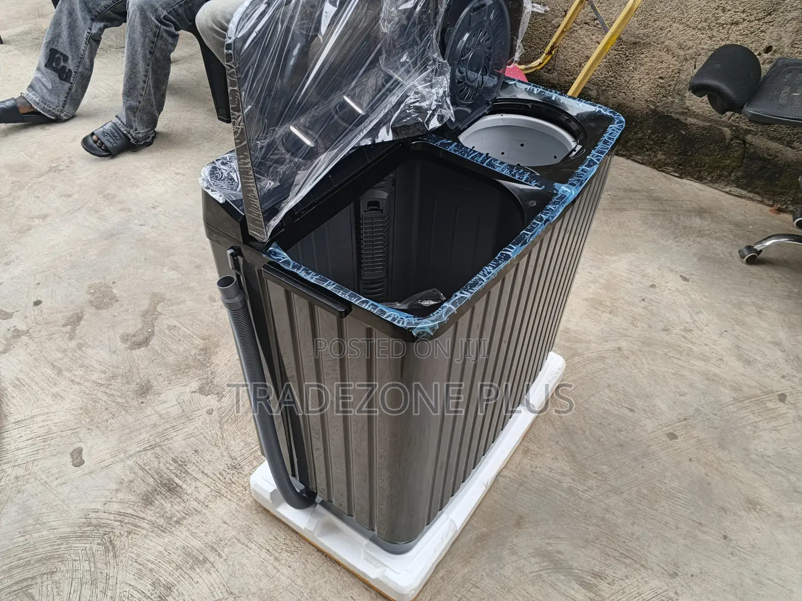 LG P800R3AGNC 8kg Manual Laundry Washer