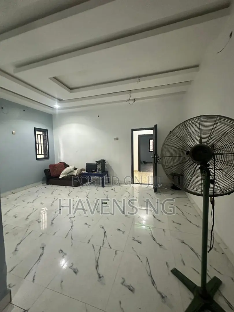 5bdrm Duplex in Obio-Akpor for sale