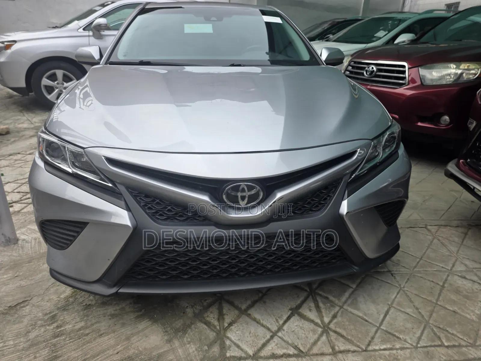 Toyota Camry 2019 Silver