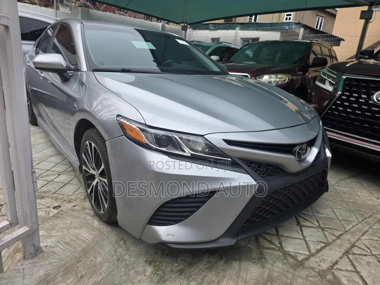 Toyota Camry 2019 Silver