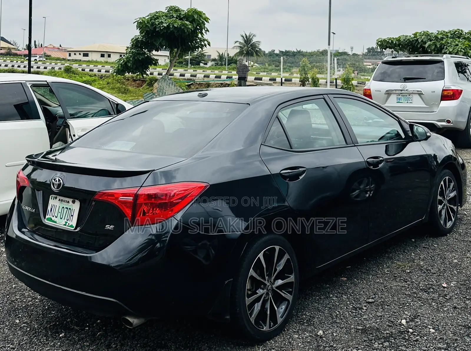 Toyota Corolla SE Special Edition 4dr Sedan (1.8L 4cyl CVT) 2017 Black