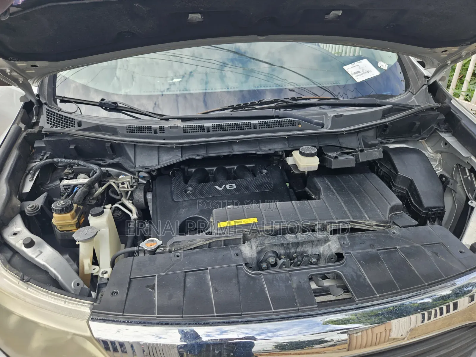 Nissan Quest S 2012 Silver