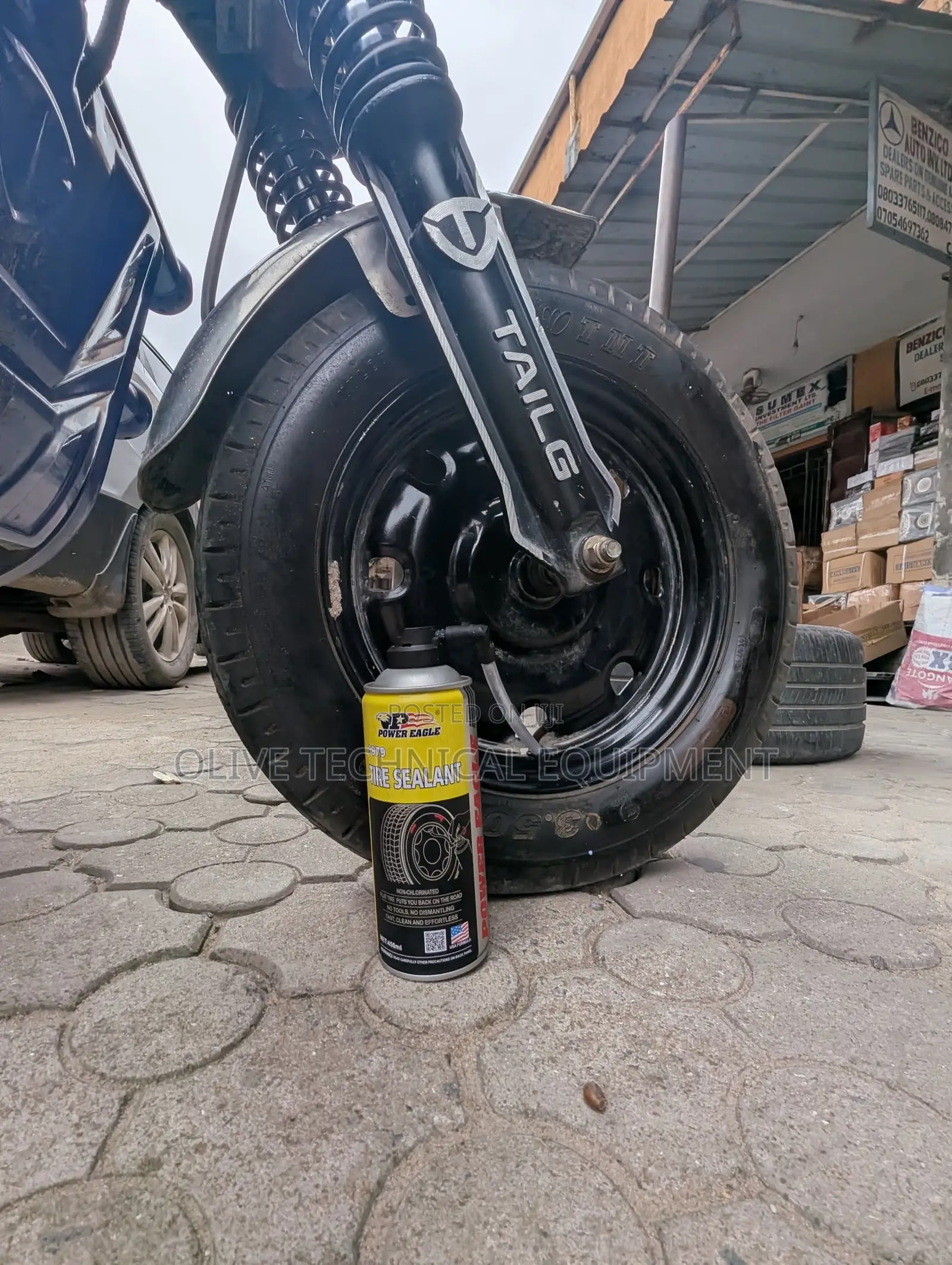 Power Eagle Tire Sealant ( for Pumping Tyre )