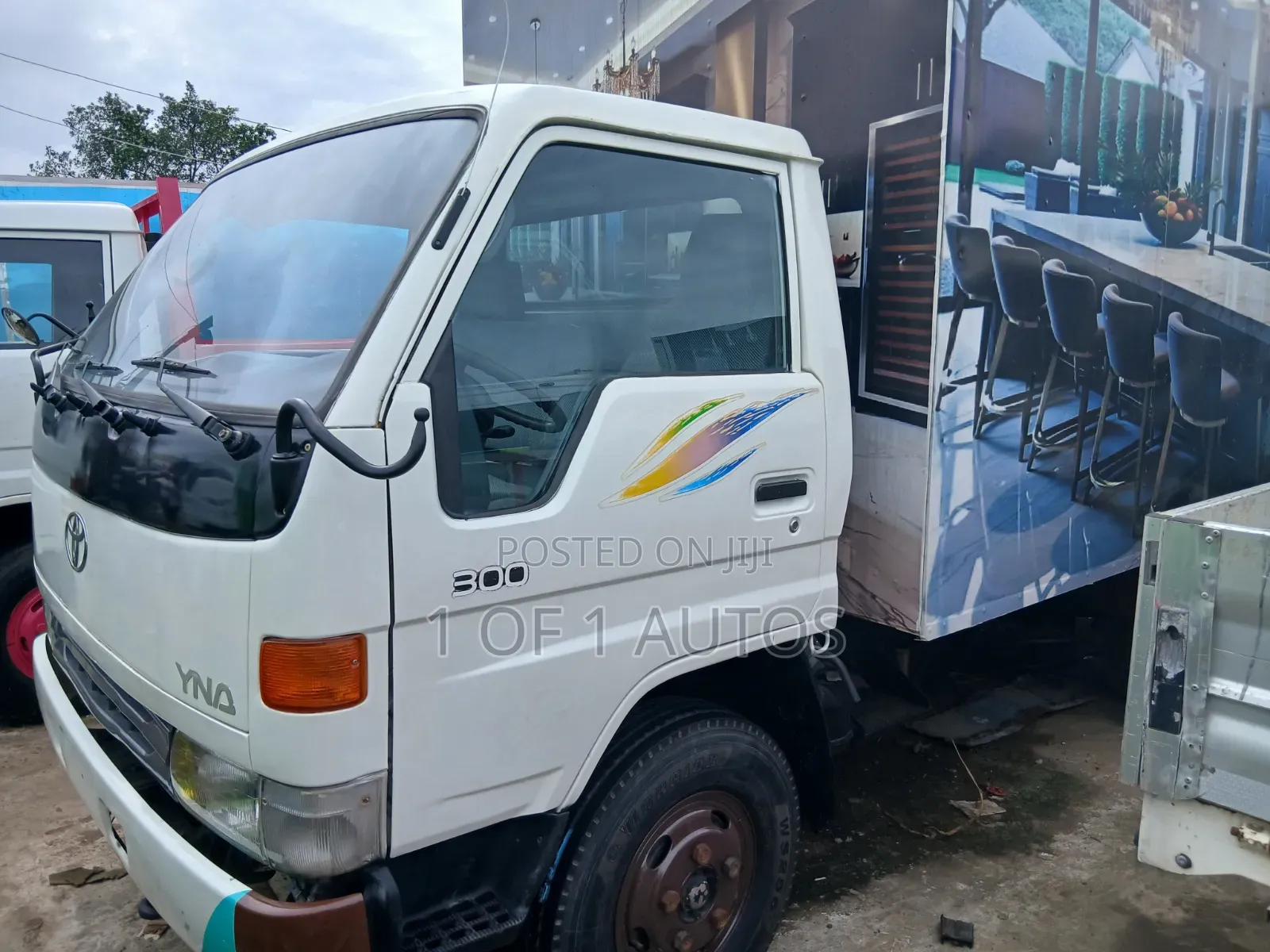 Toyota Dyna 300 White Colour