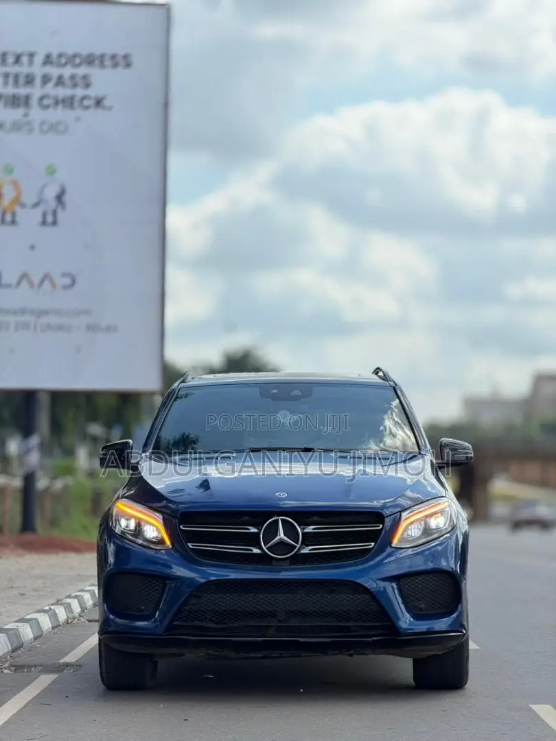 Mercedes-Benz GLE-Class GLE 350d 4MATIC 2018 Blue