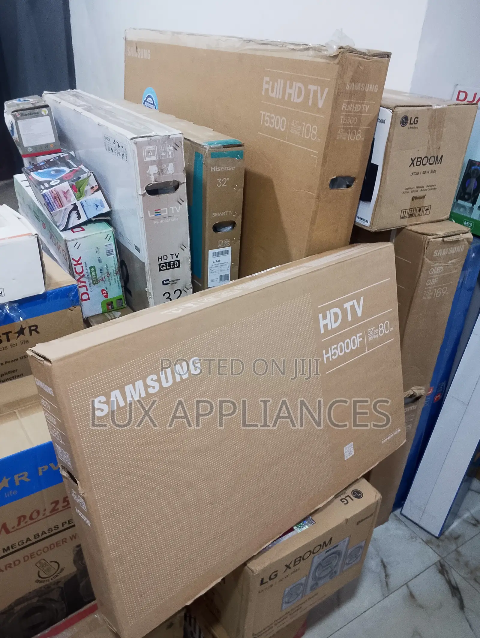 Samsung 32 Inch HD Smart TV With Tizen