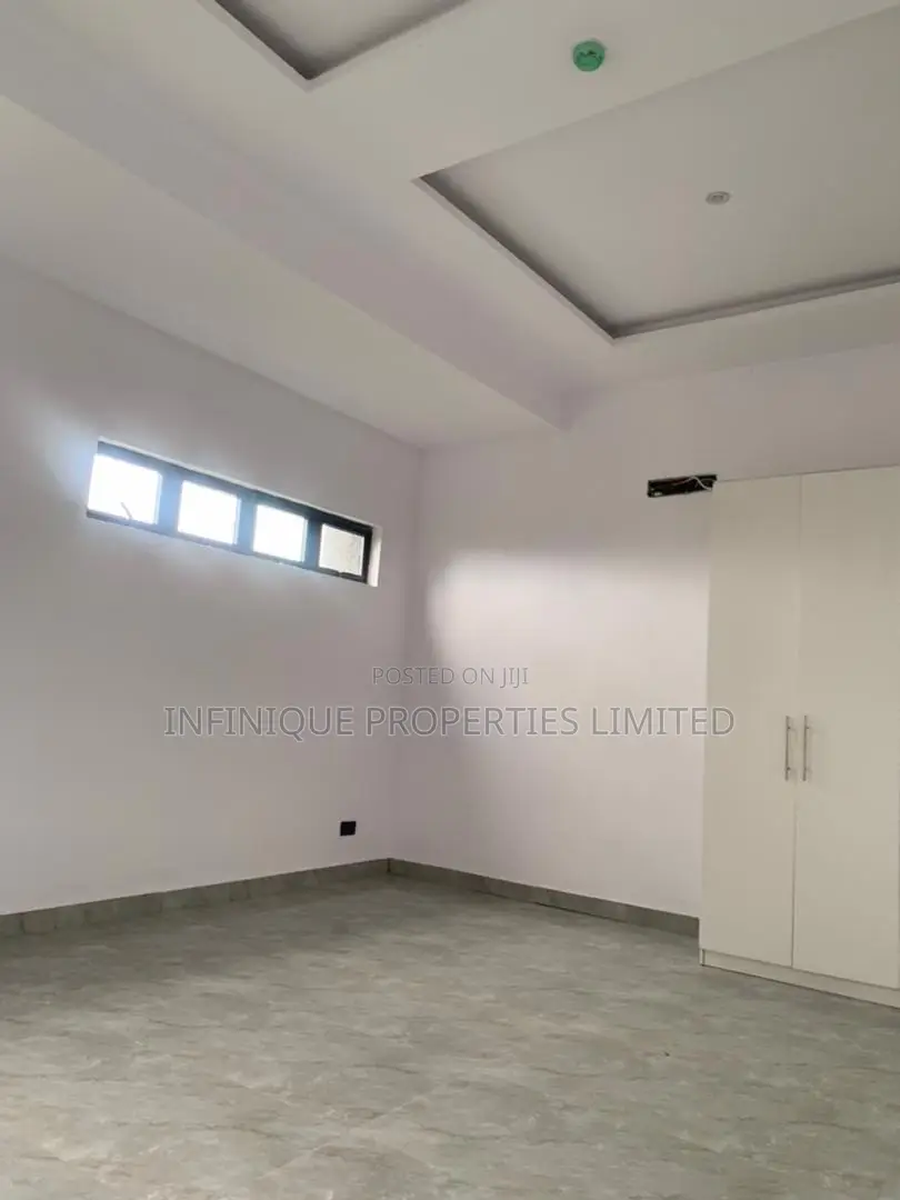 3bdrm Apartment in Victoria Island for rent