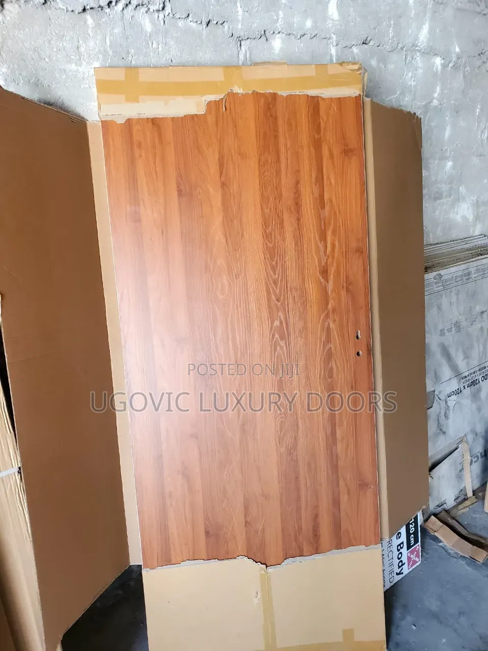 840 Classic Natural Wood Finish Door.