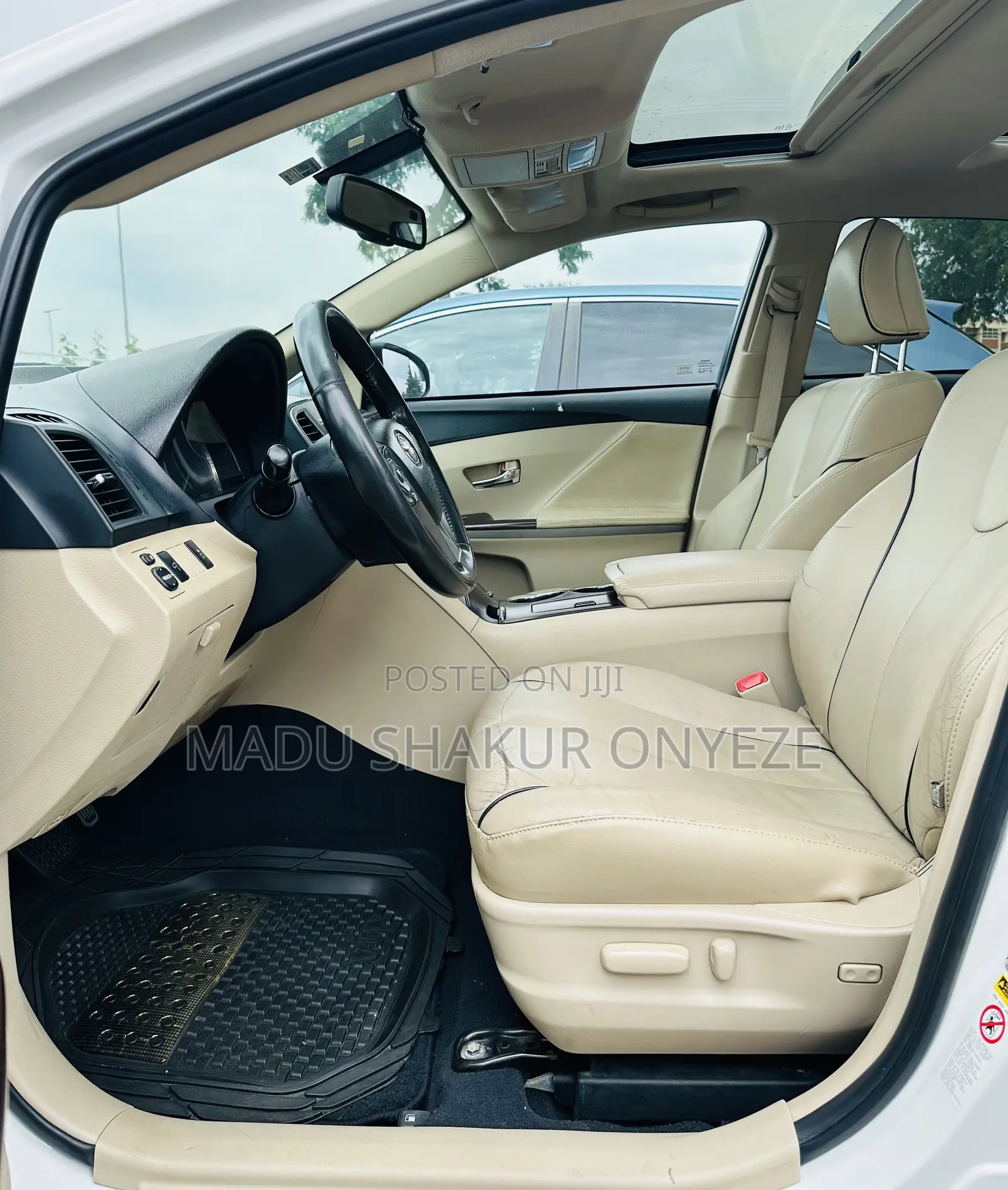 Toyota Venza XLE 2013 White