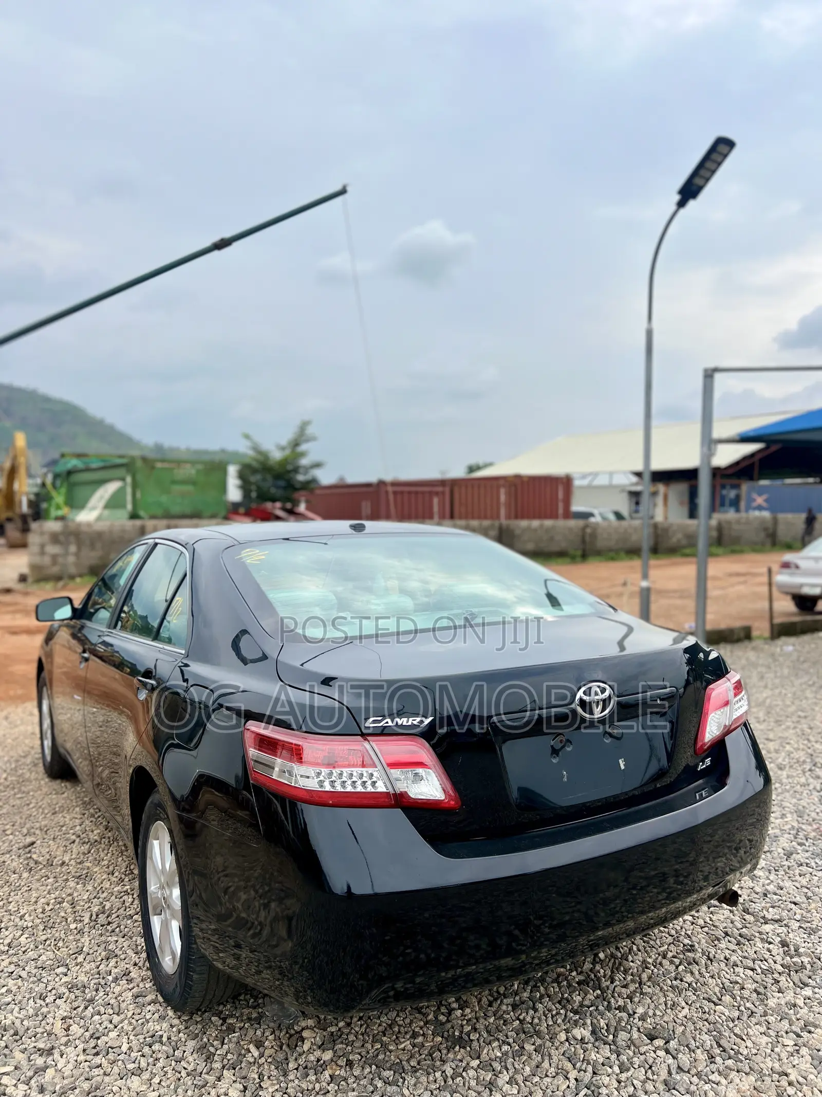Toyota Camry LE 4dr Sedan (2.5L 4cyl 6A) 2011 Black