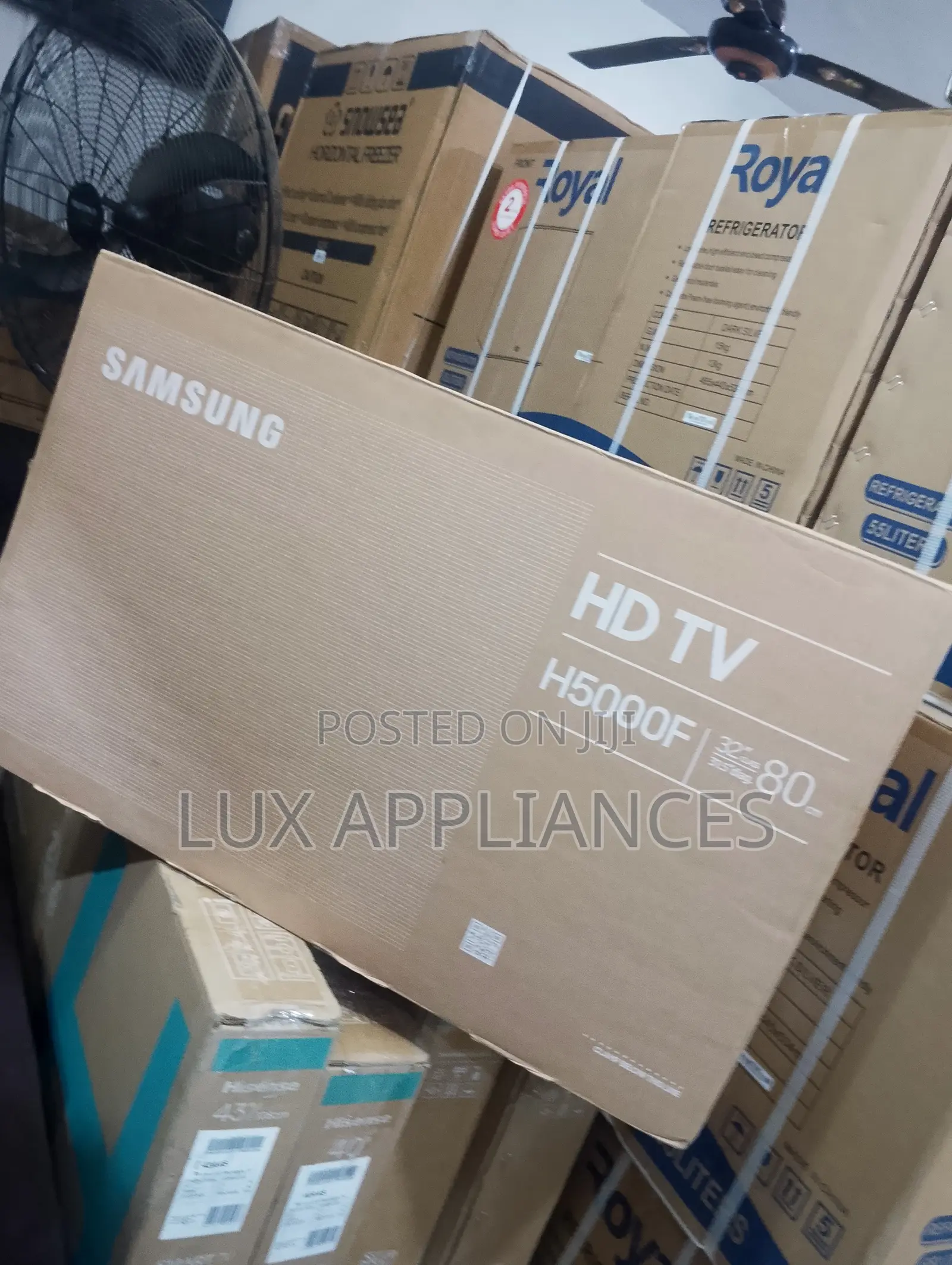 Samsung 32 Inch Black HD Smart LED TV