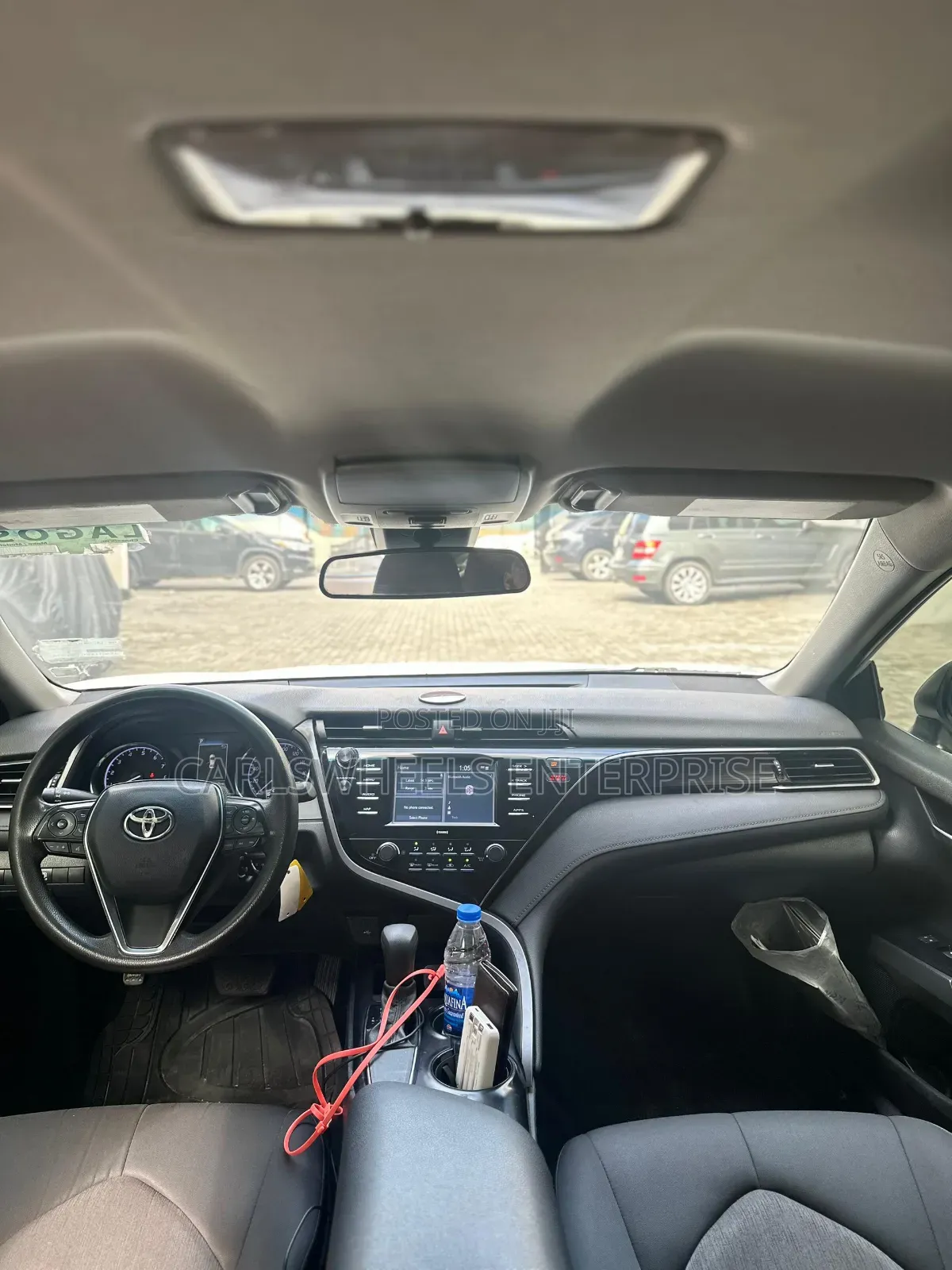 Toyota Camry LE FWD 2020 White