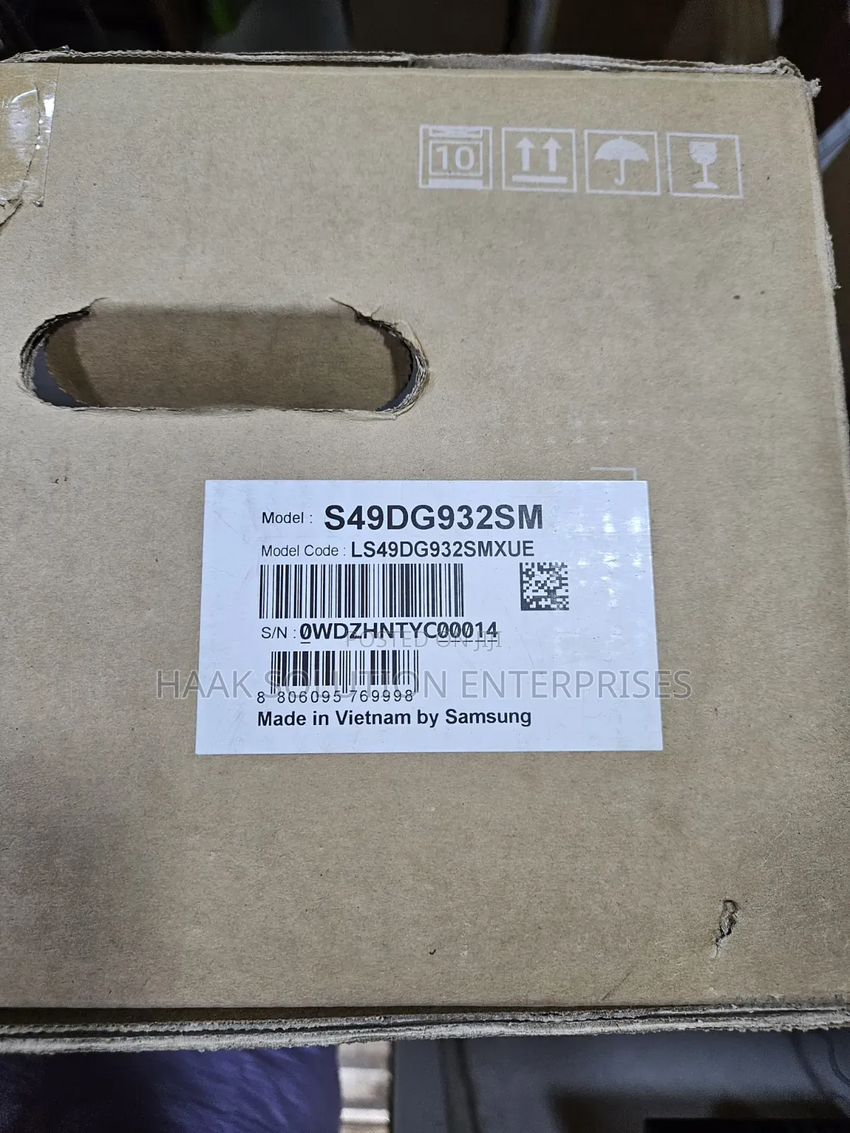 Samsung Odyssey G9