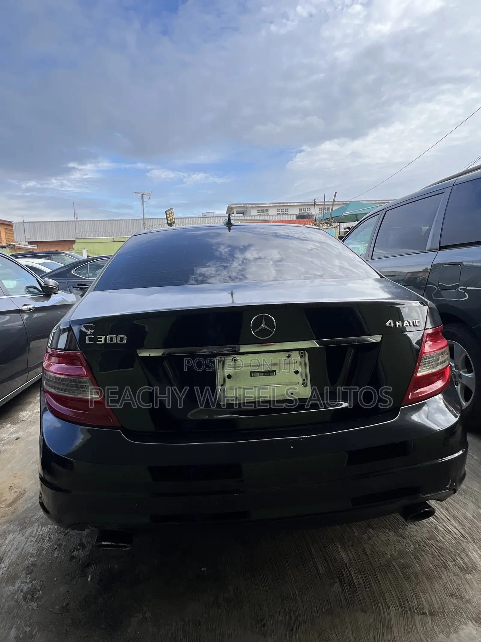 Mercedes-Benz C300 2010 Black