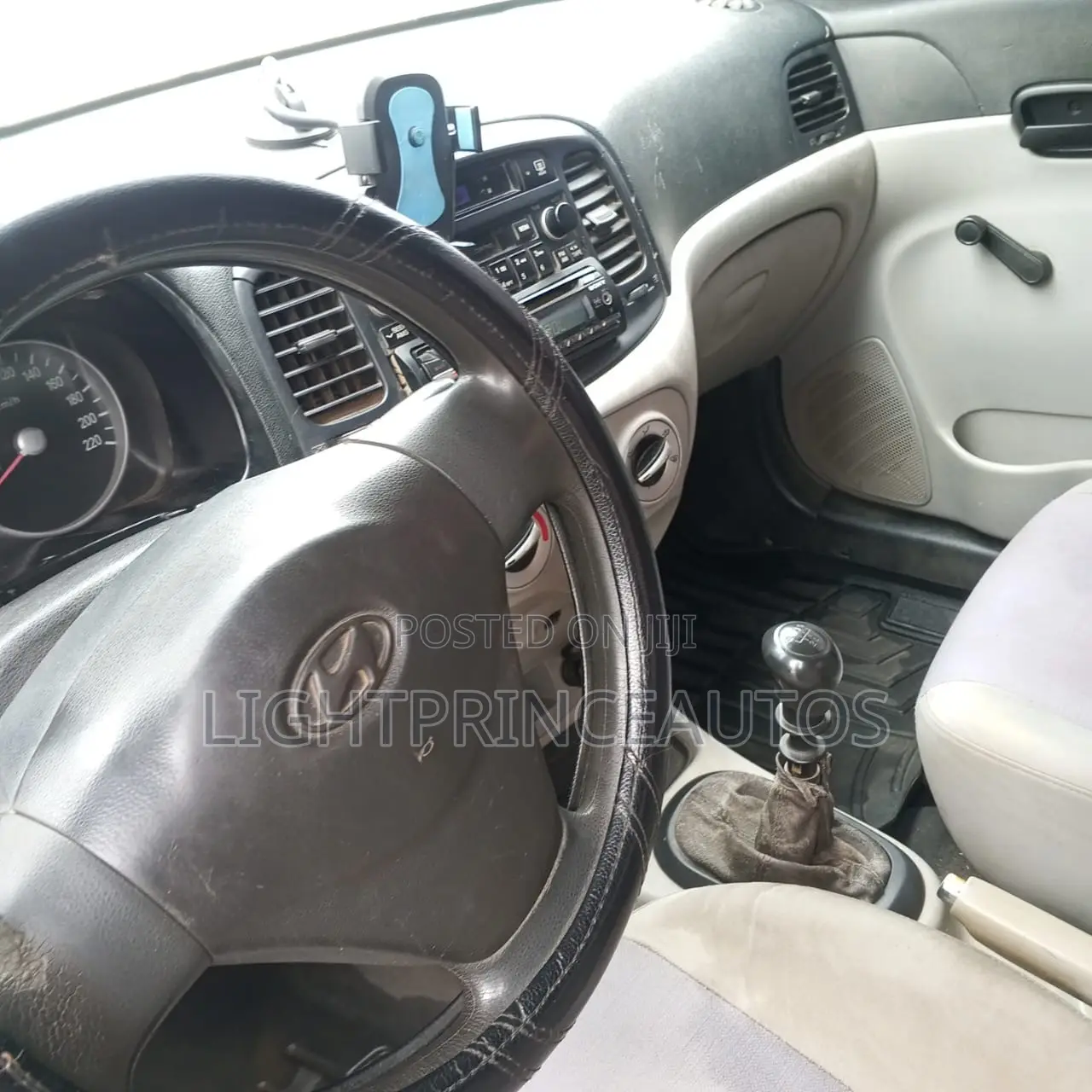 Hyundai Accent 2006 Silver