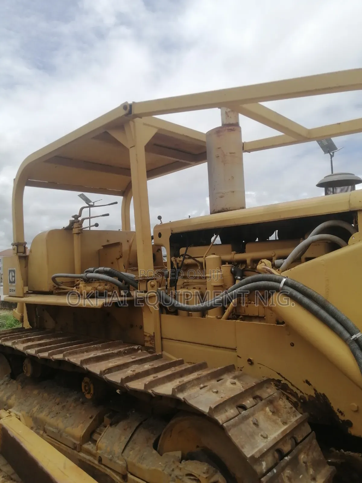 Foreign Used CAT Bulldozer D8H for Sale