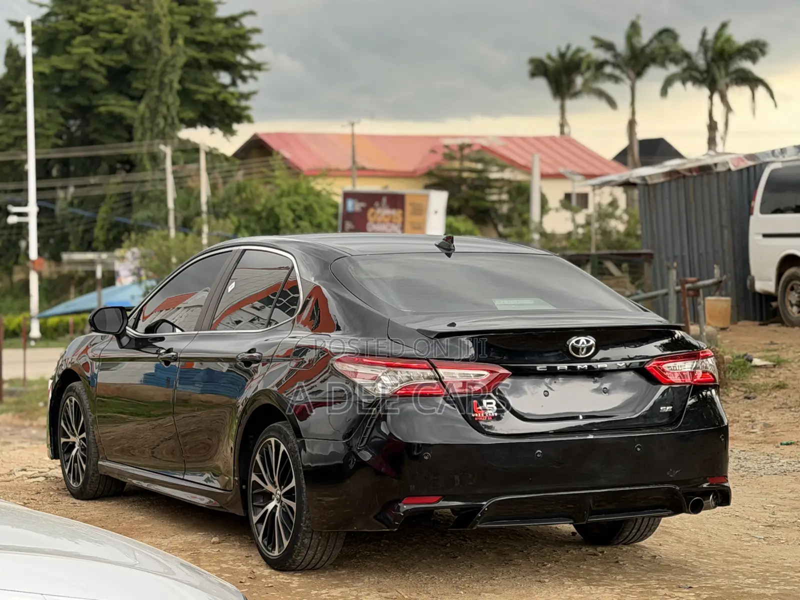 Toyota Camry SE (2.5L 4cyl 8A) 2019 Black