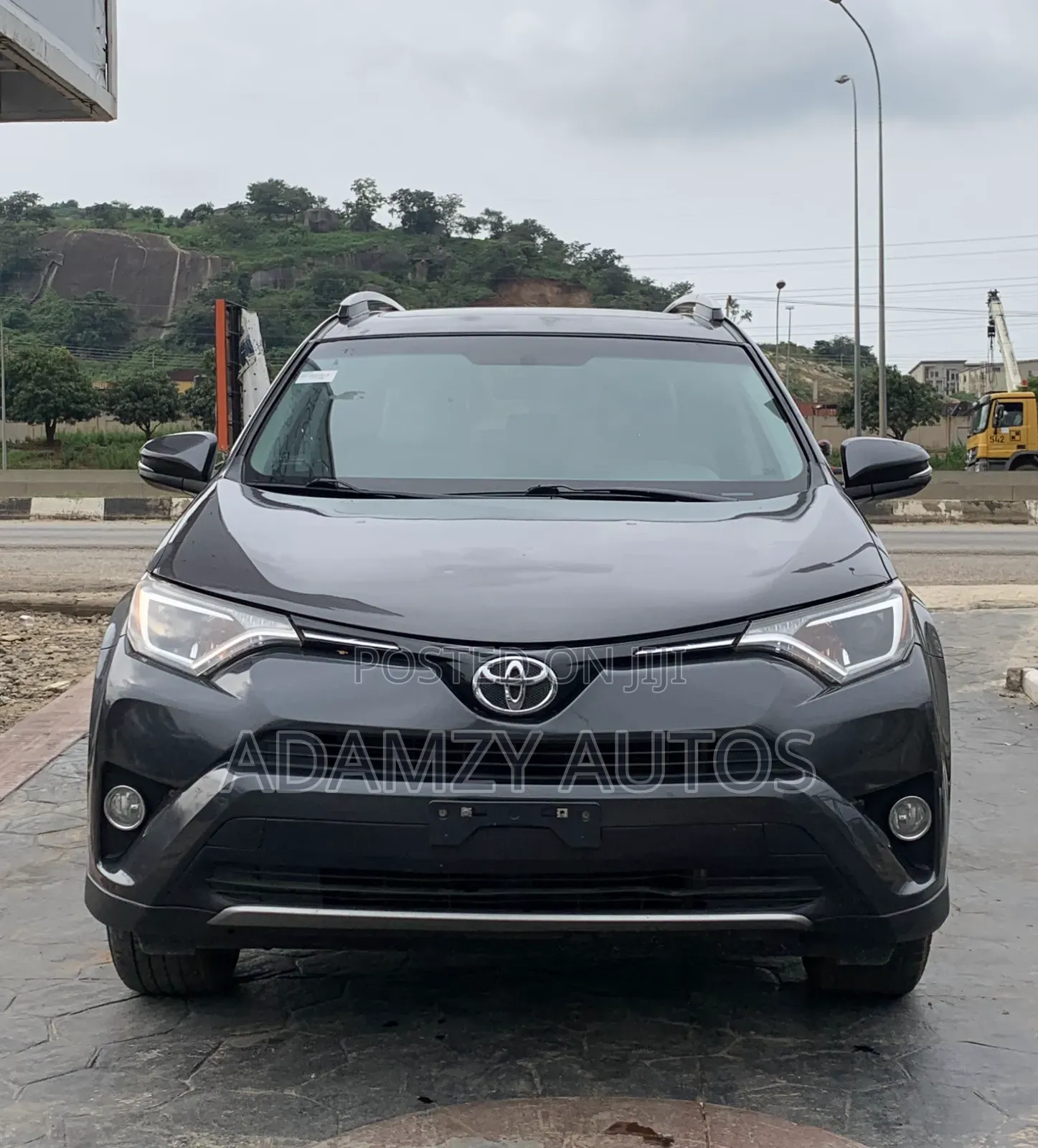 Toyota RAV4 2017 Gray