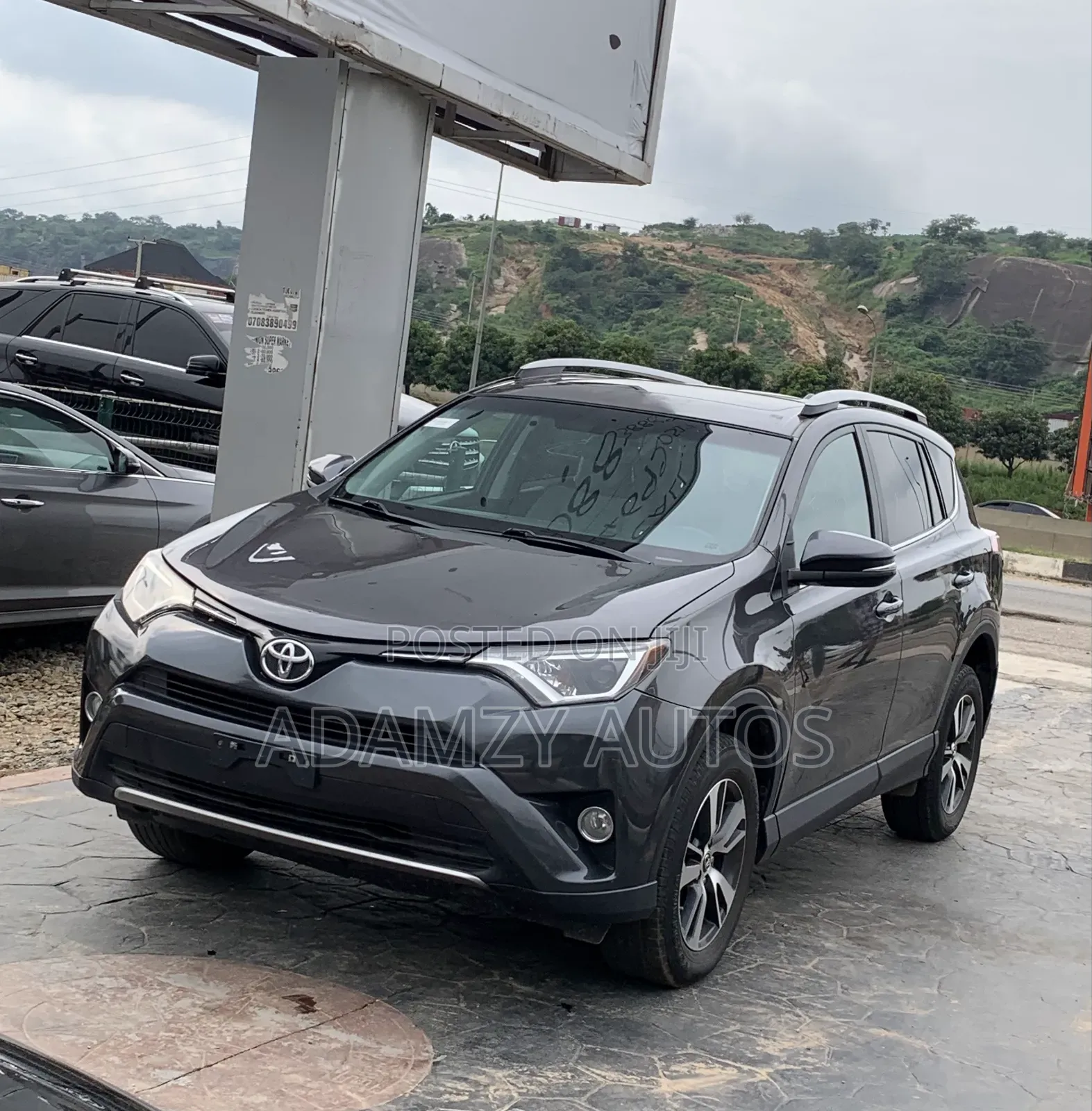 Toyota RAV4 2017 Gray