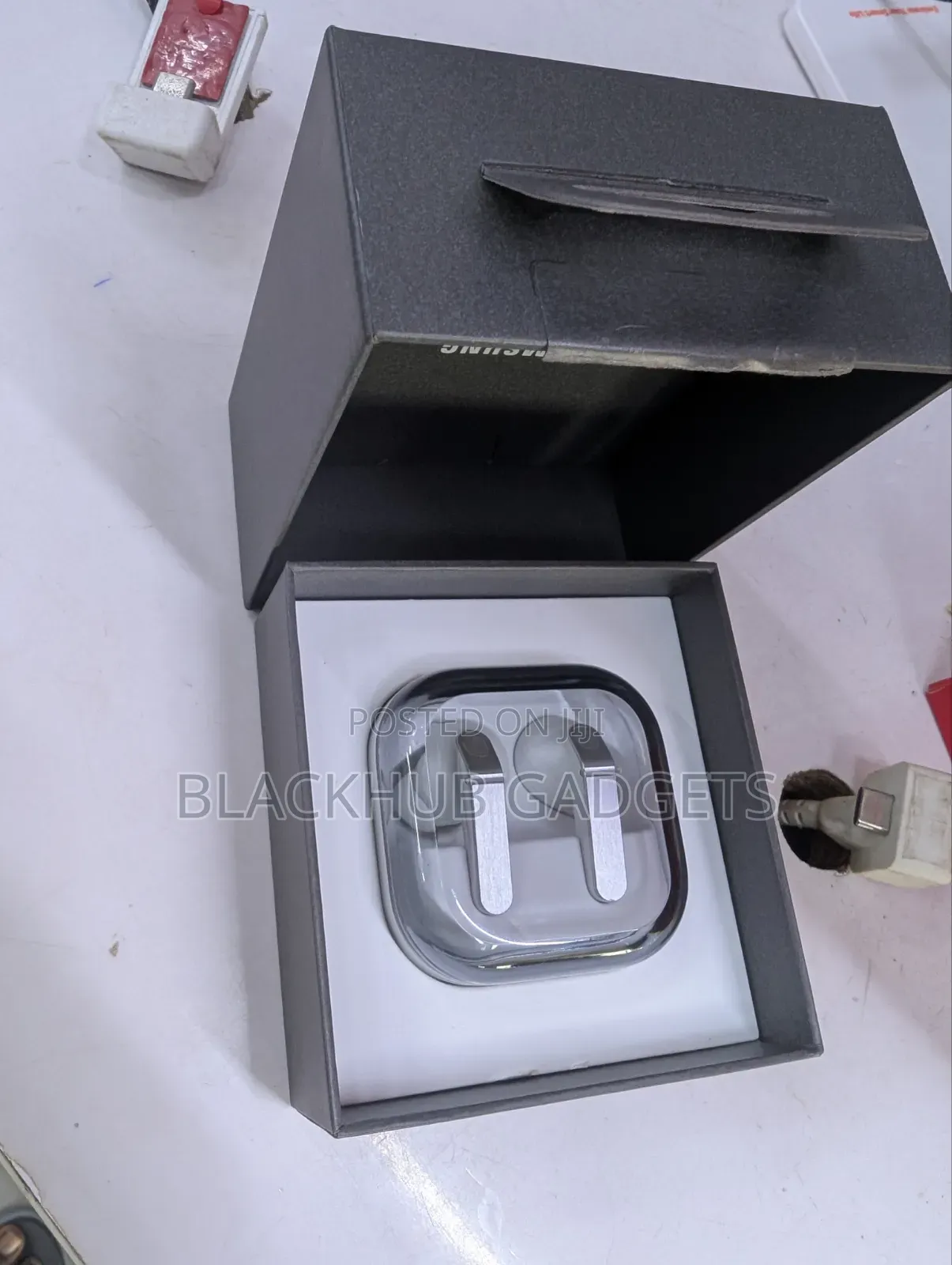 Samsung Buds 4 Pro Open Box