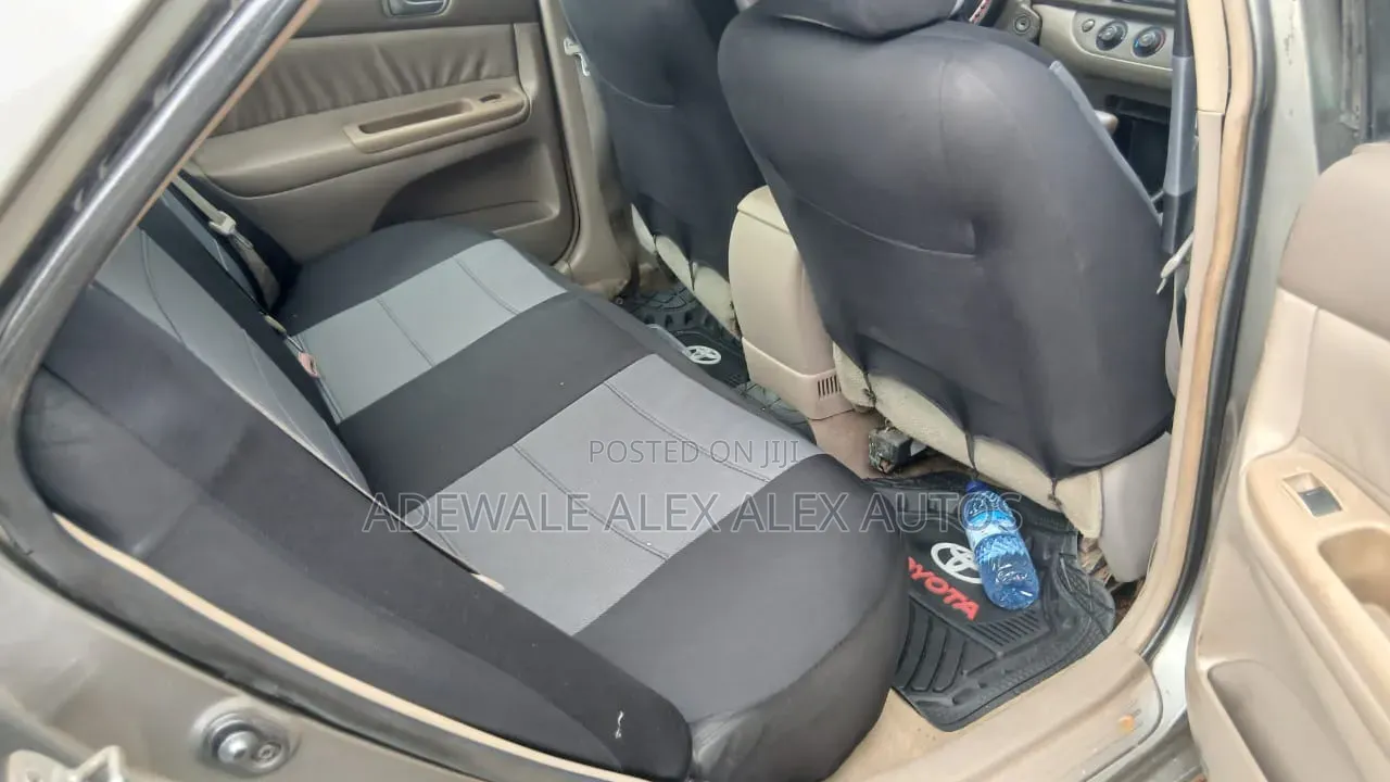 Toyota Camry 2003 Gray