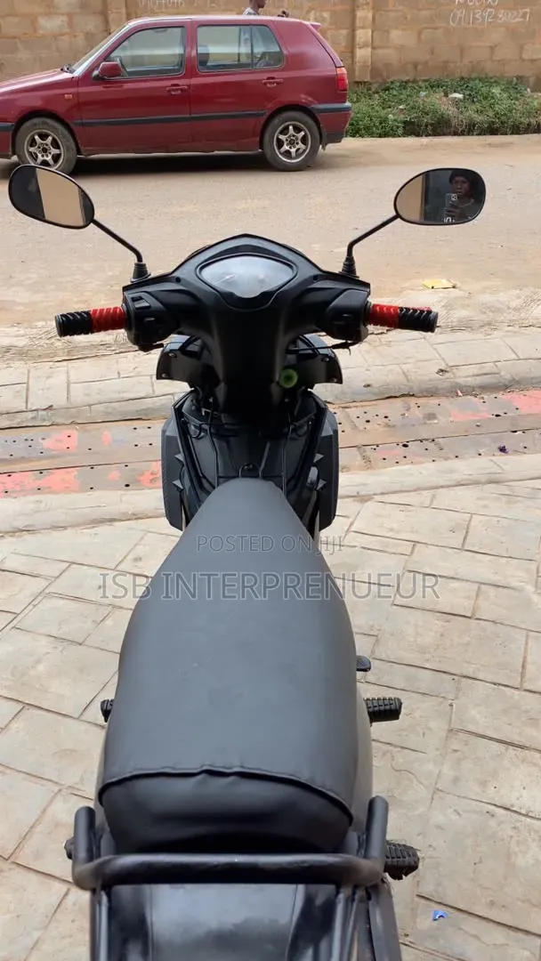 TVS Neo NX 2025 Black
