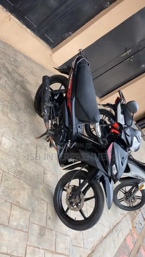 TVS Neo NX 2025 Black