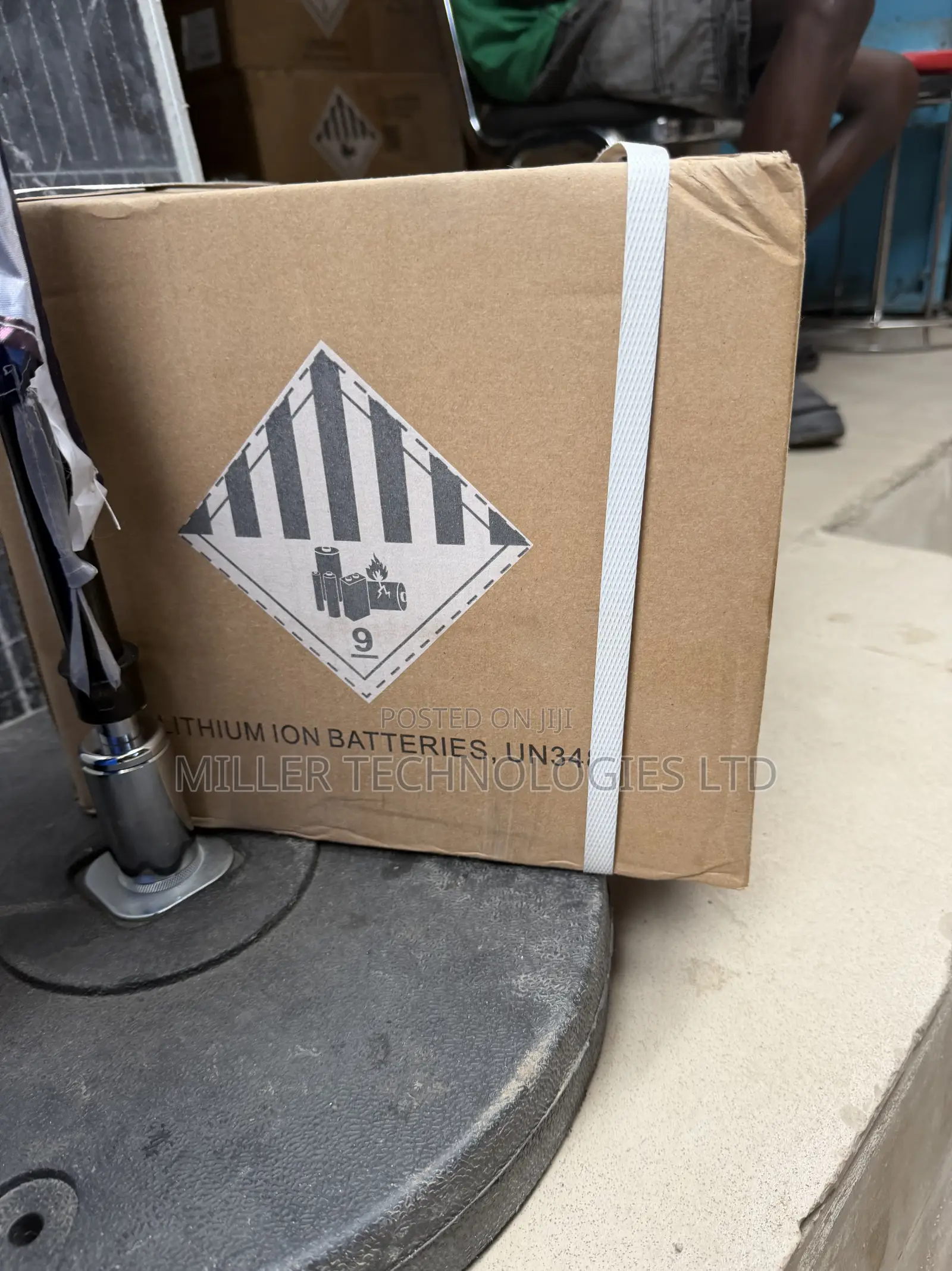 High Capacity LVTOPSUN 1.2kWh 12V Lithium Battery
