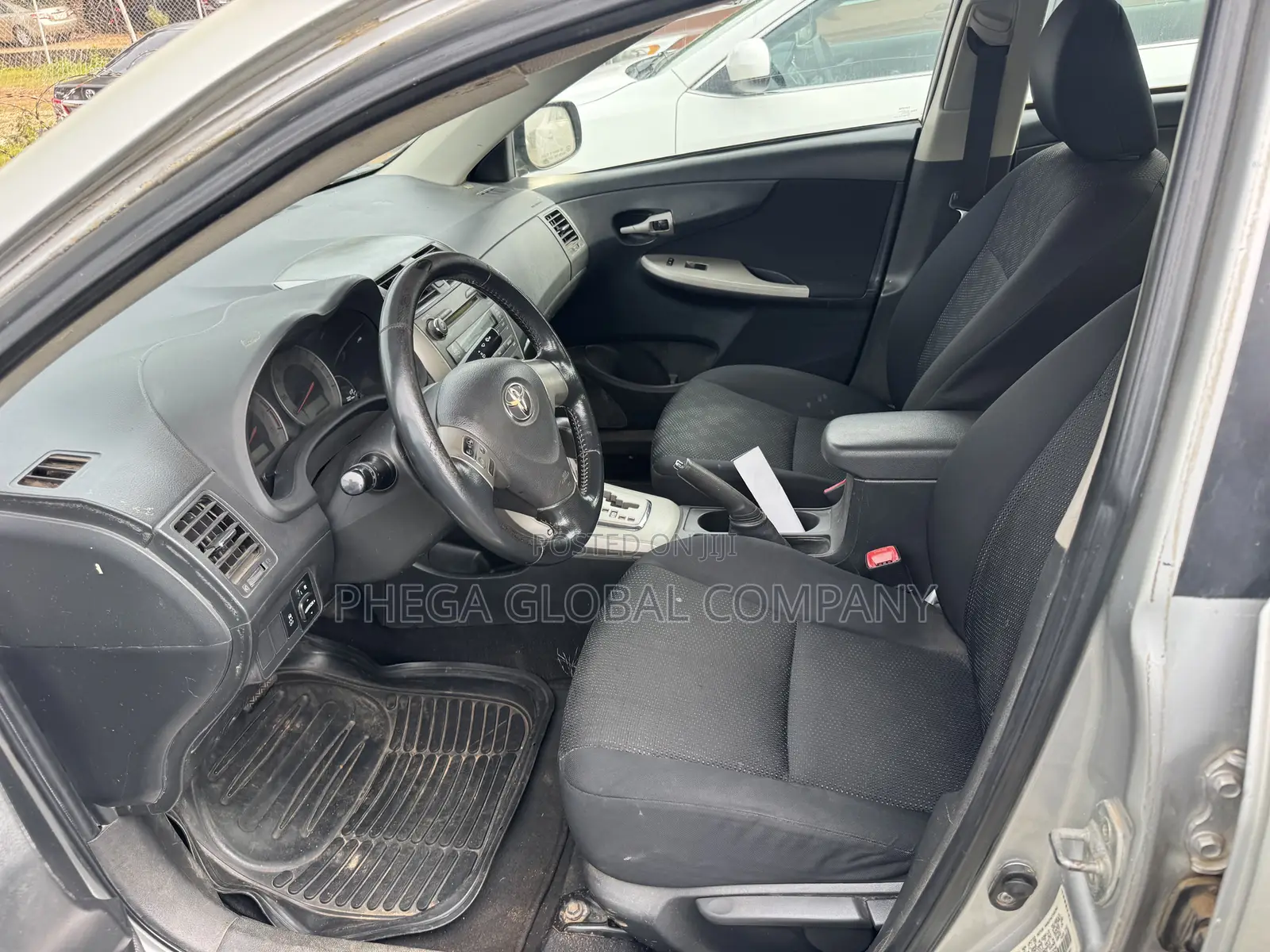 Toyota Corolla S 4dr Sedan (1.8L 4cyl 4A) 2010 Silver