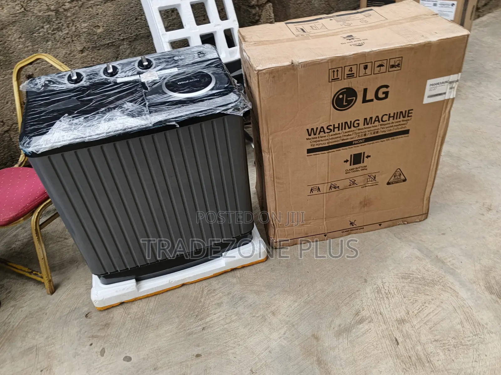 LG P800R3AGNC 8kg Home Laundry Machine