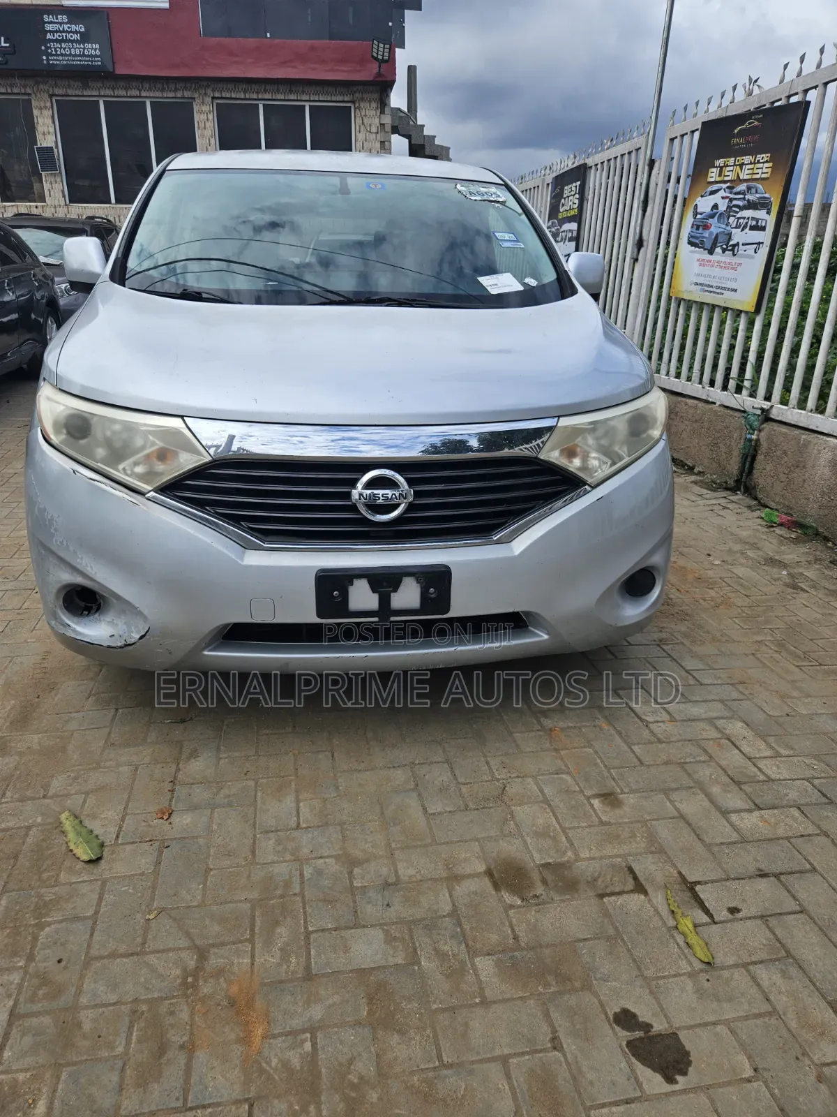 Nissan Quest S 2012 Silver
