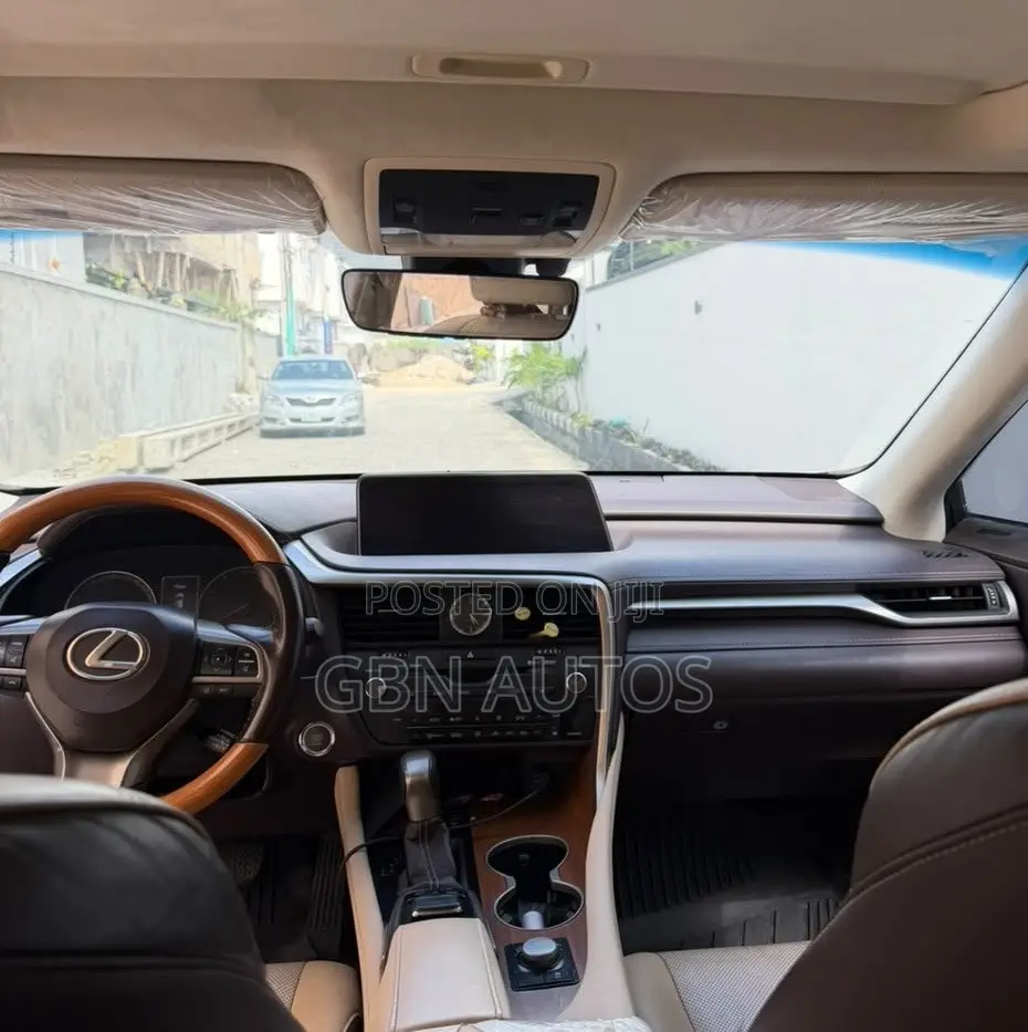 Lexus RX 350 FWD 2017 Gray
