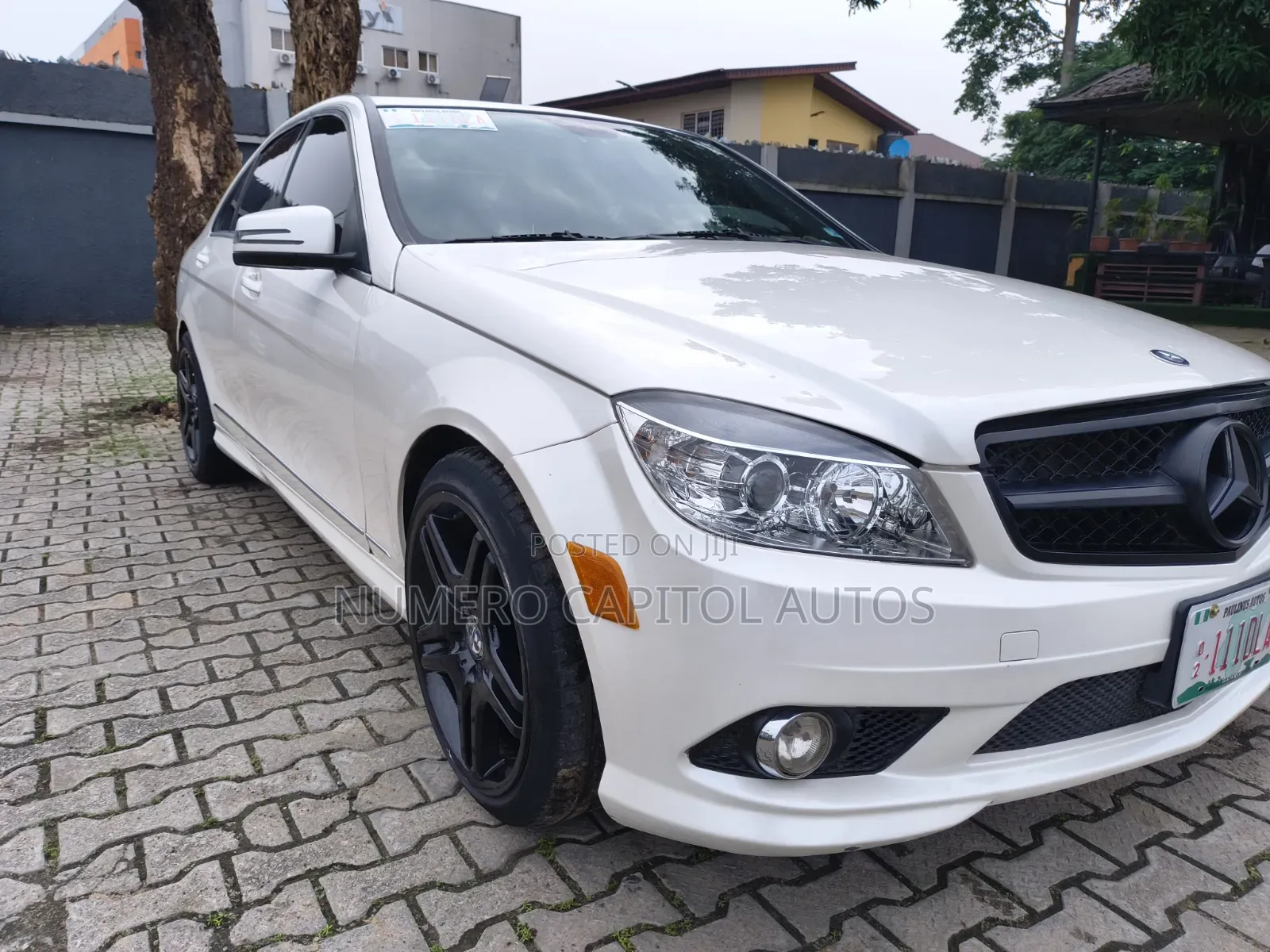 Mercedes-Benz C300 Sport 4Matic Sedan AWD (3.0L 6cyl 7A) 2011 White