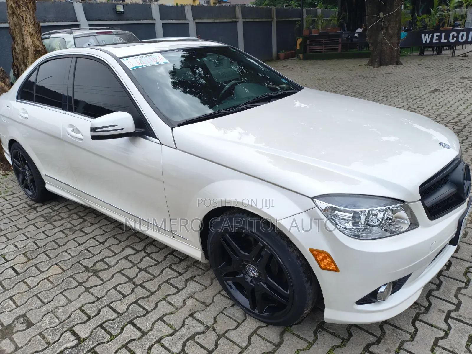 Mercedes-Benz C300 Sport 4Matic Sedan AWD (3.0L 6cyl 7A) 2011 White
