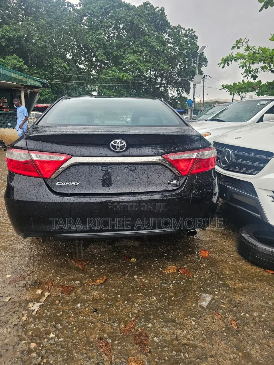 Toyota Camry SE 4dr Sedan (2.5L 4cyl 6A) 2016 Black
