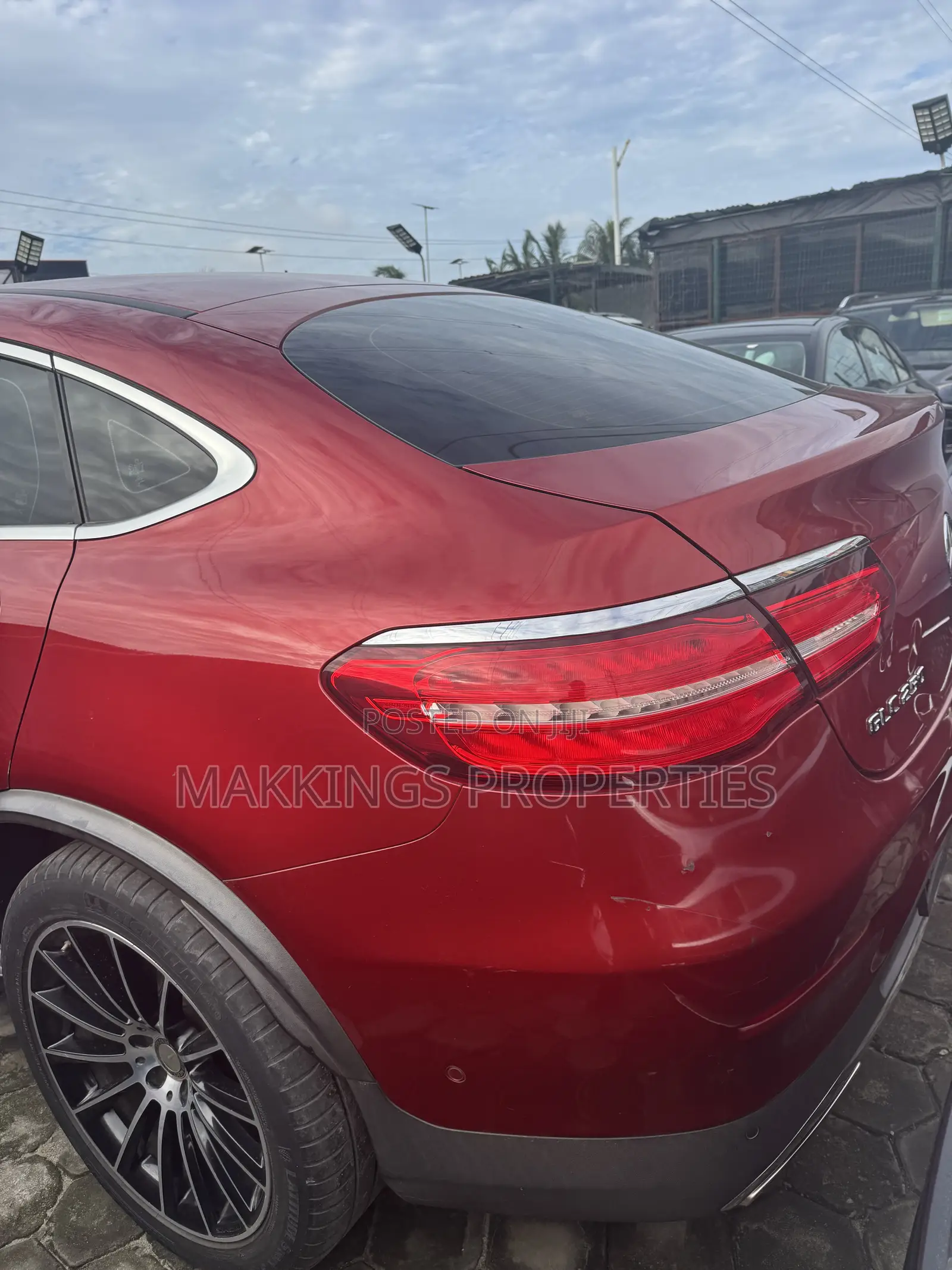 Mercedes-Benz C250 2017 Red