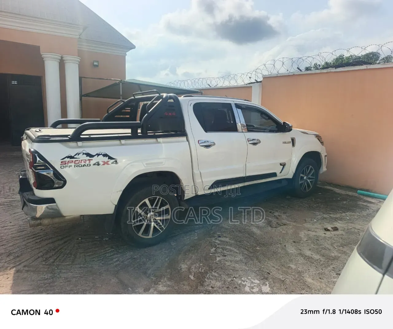 Toyota Hilux 2018 White
